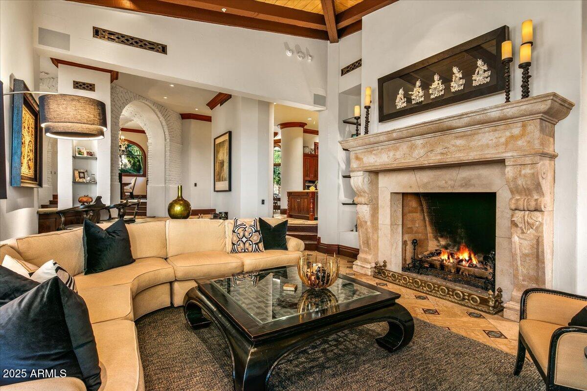 ESTANCIA - Residential