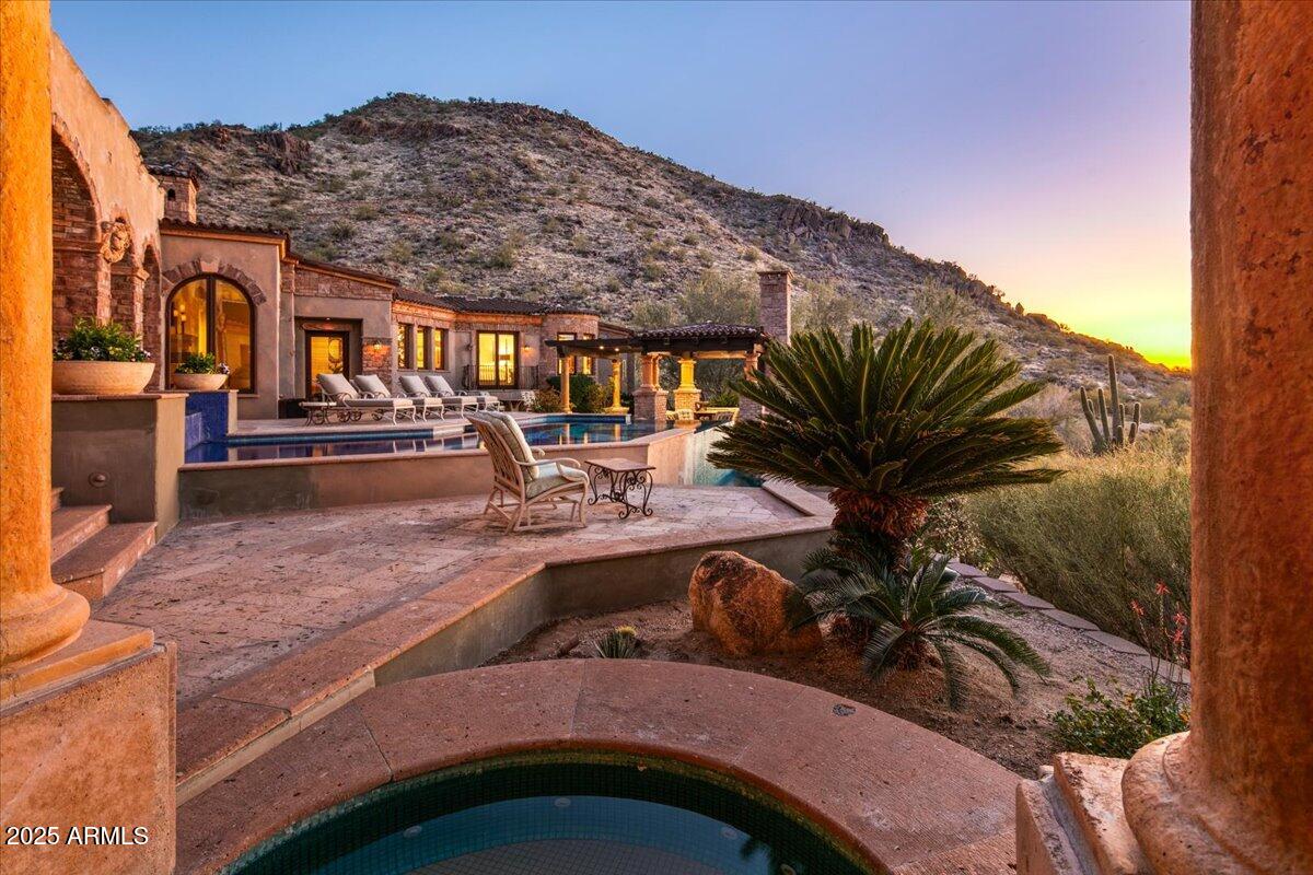ESTANCIA - Residential