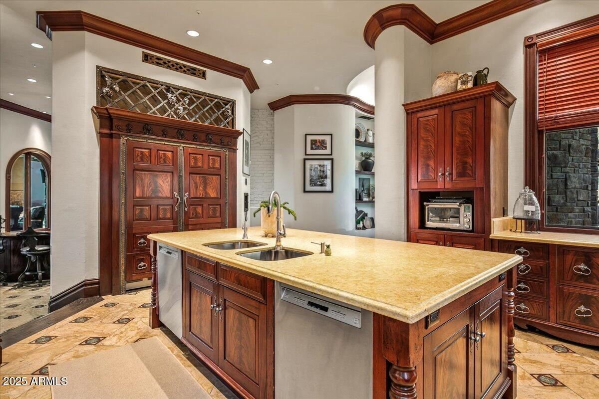 ESTANCIA - Residential