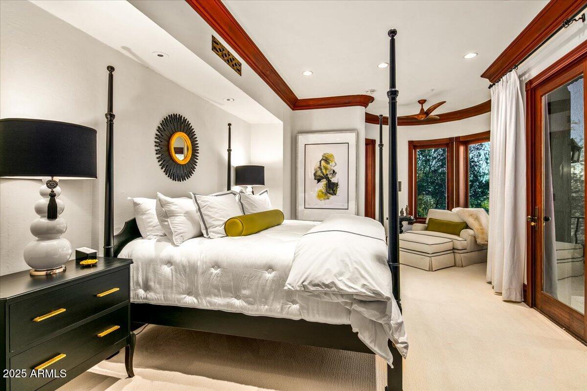 ESTANCIA - Residential