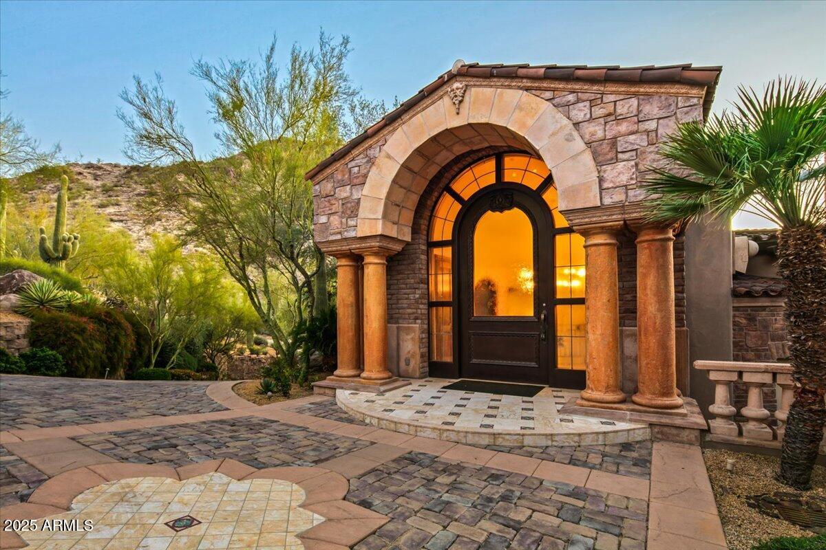 ESTANCIA - Residential