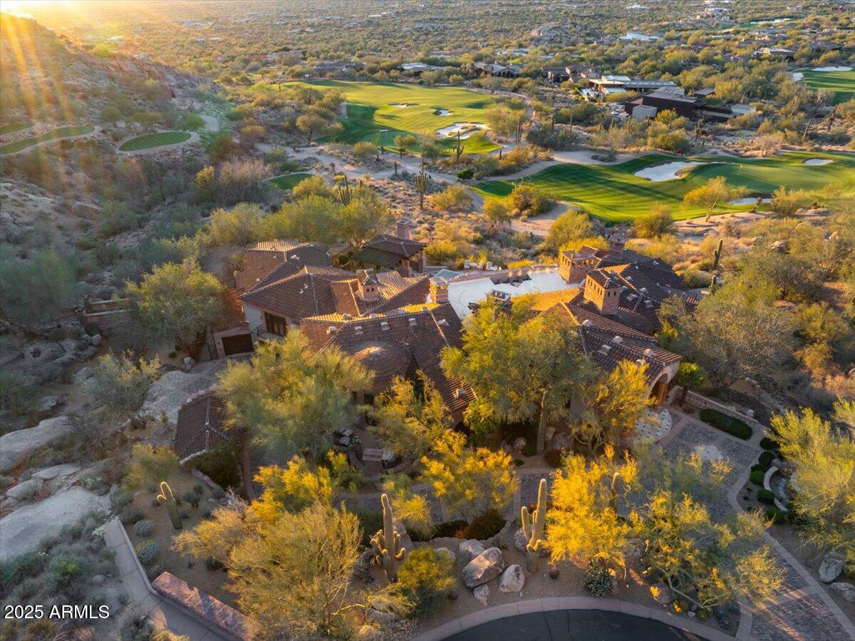ESTANCIA - Residential