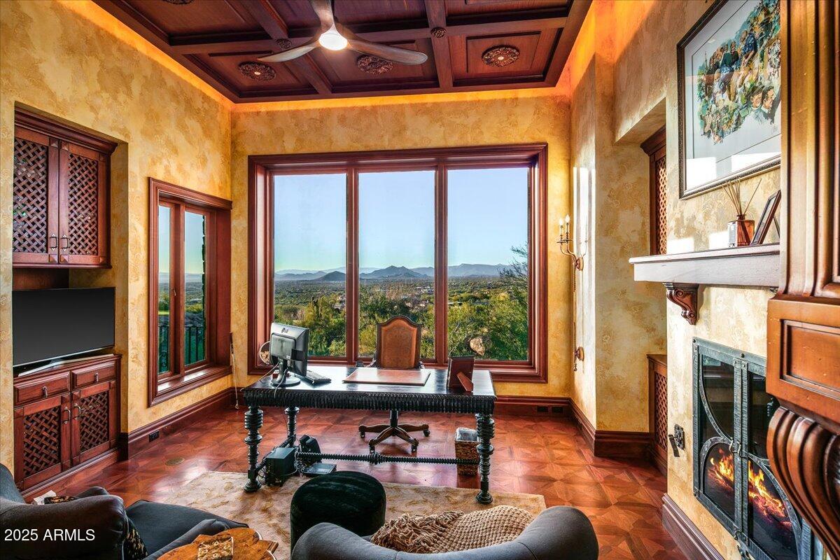 ESTANCIA - Residential