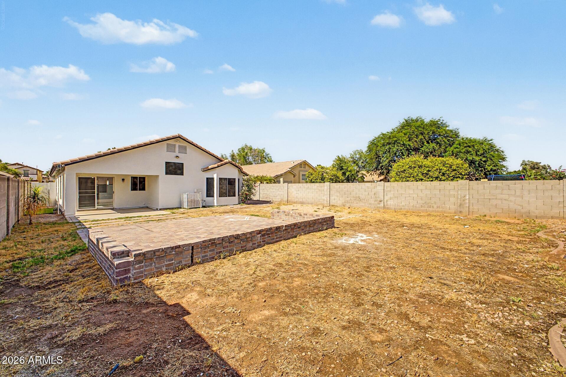 STONEGATE ESTATES - Residential