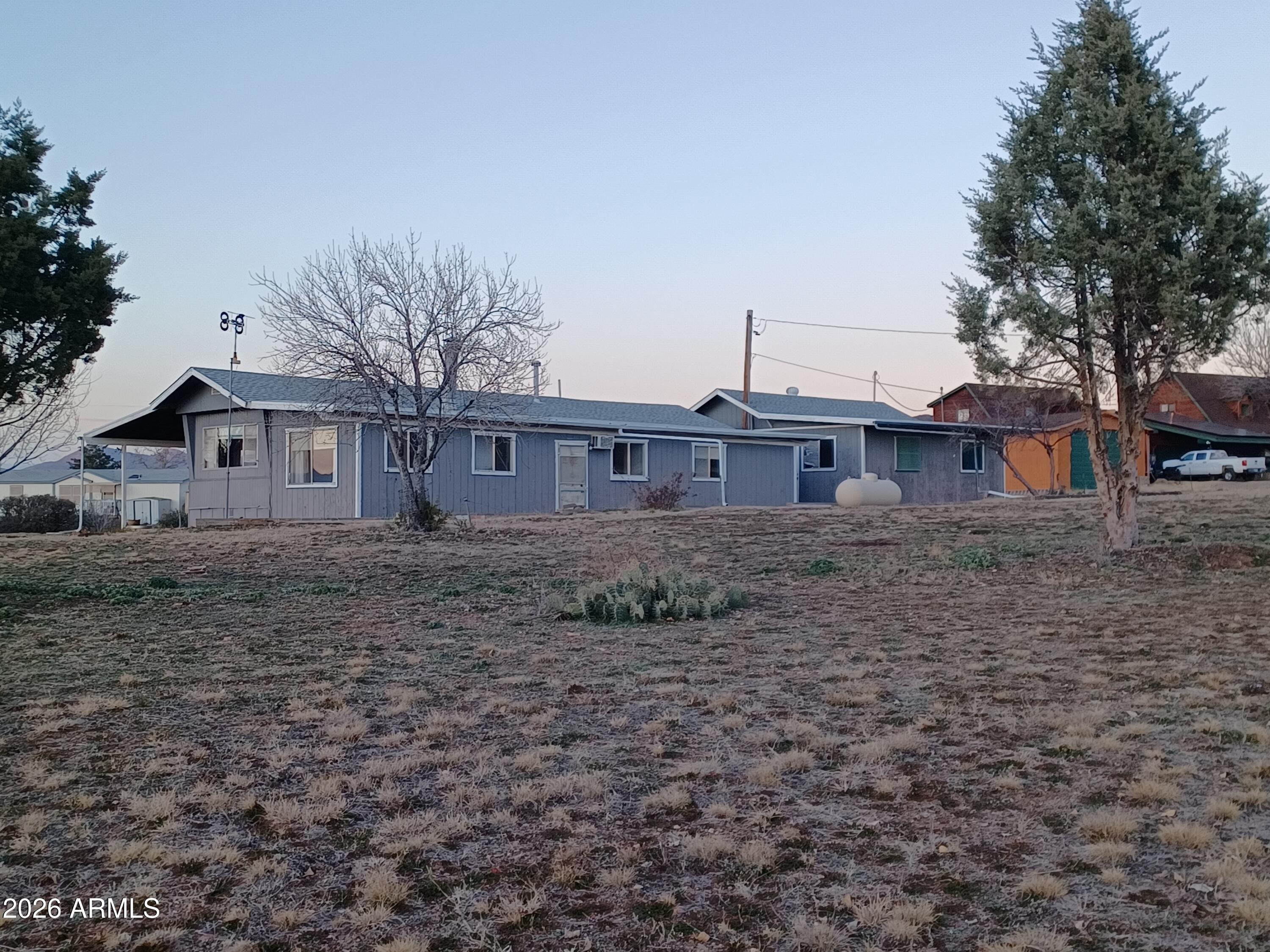 LAZY RIVER ACRES - Residential