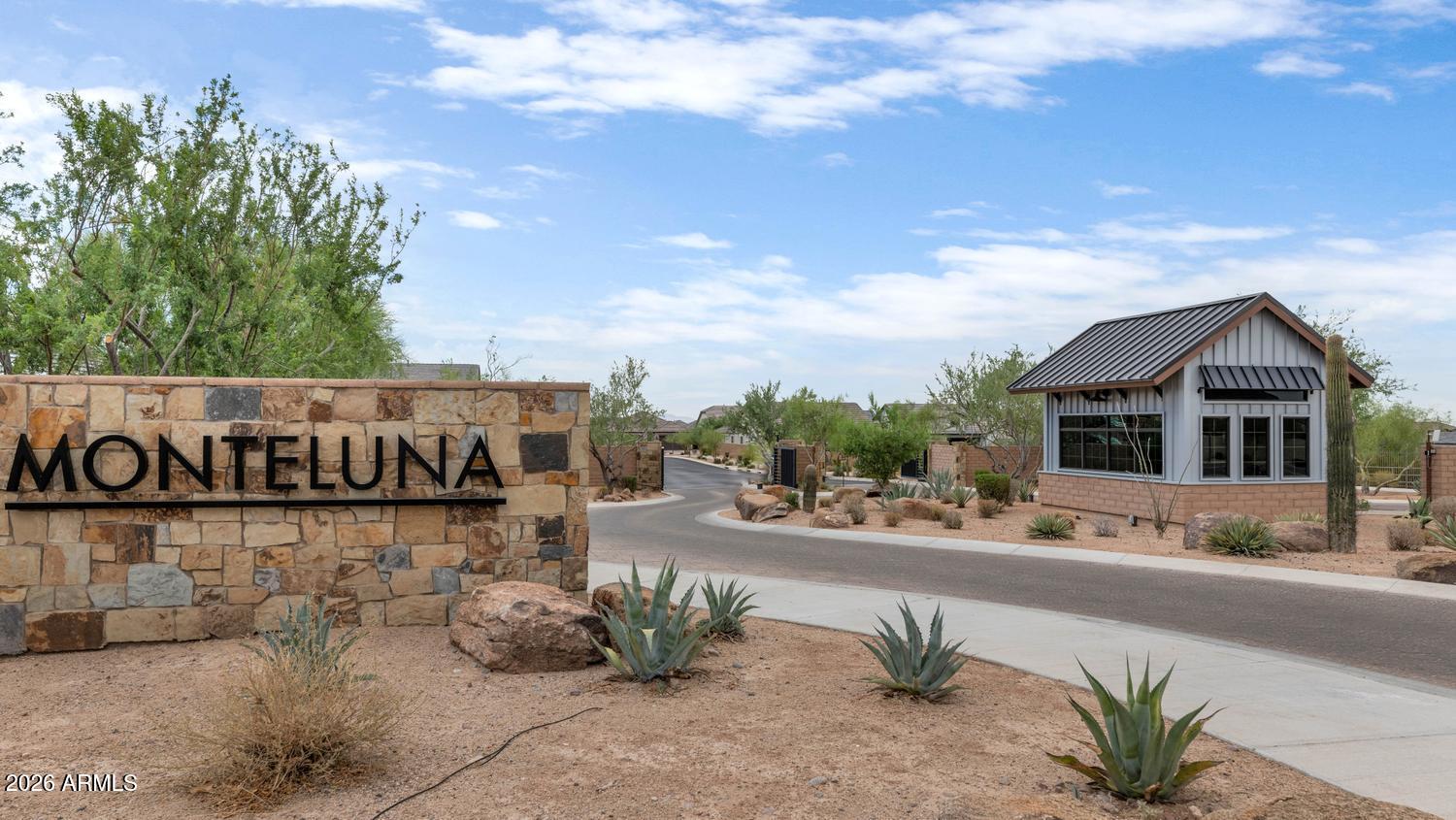 MONTELUNA - Residential