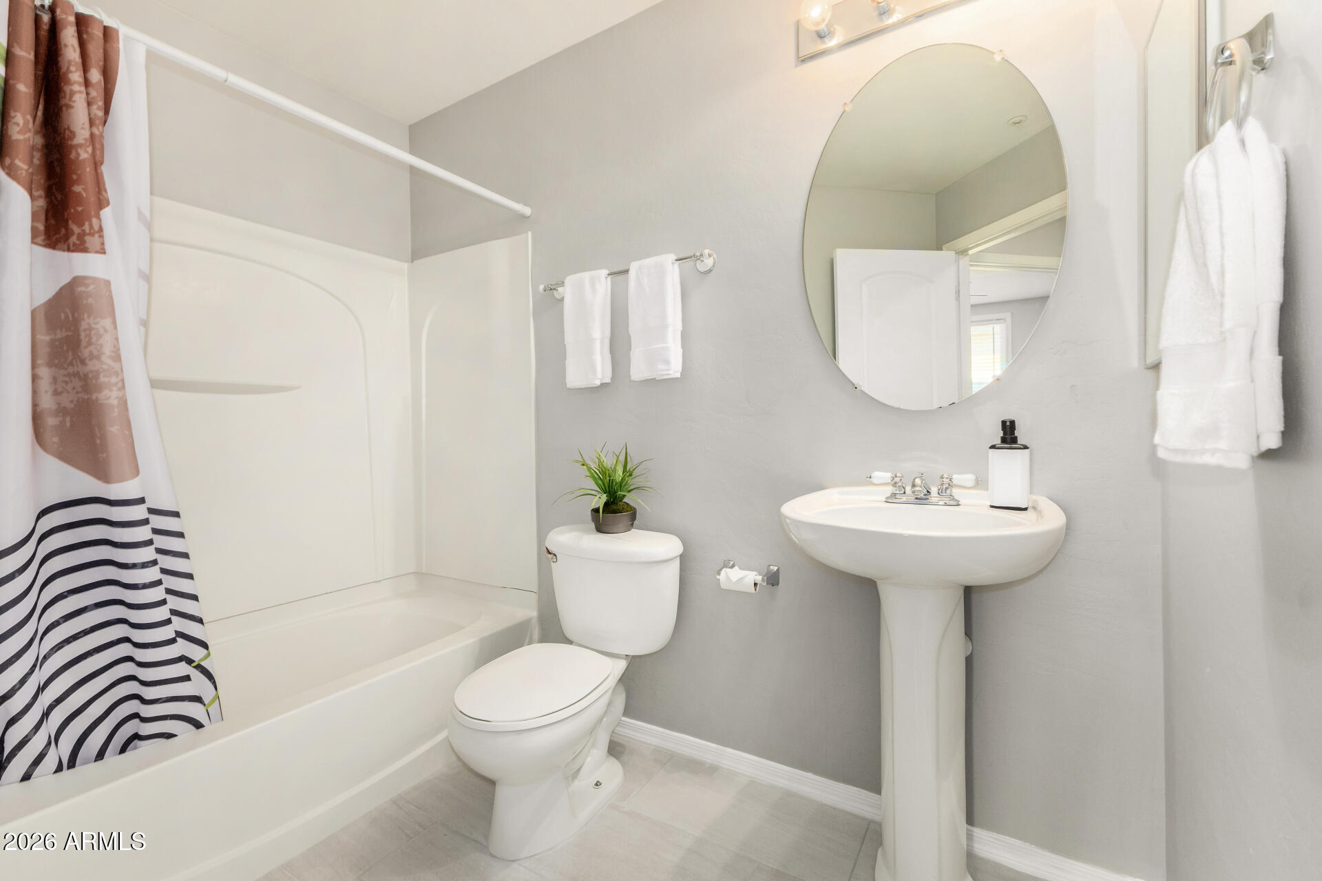 GARDENS PARCEL 5 CONDOMINIUM AMD - Residential