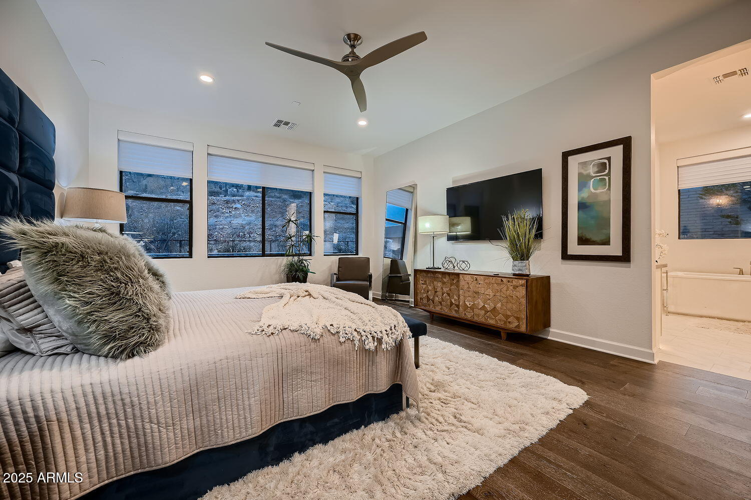 Adero Canyon - Residential