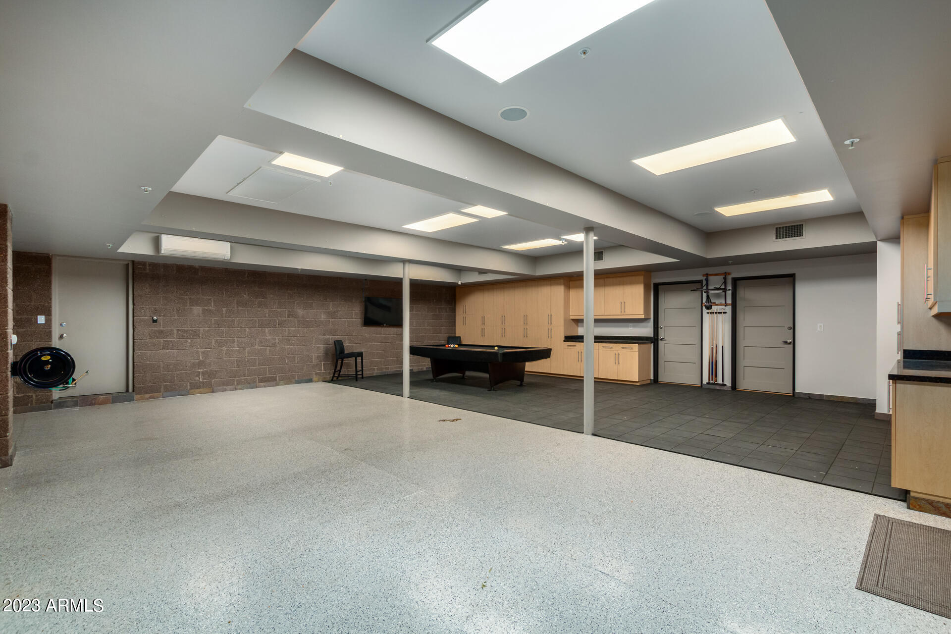 SINCUIDADOS UNIT THREE - Residential