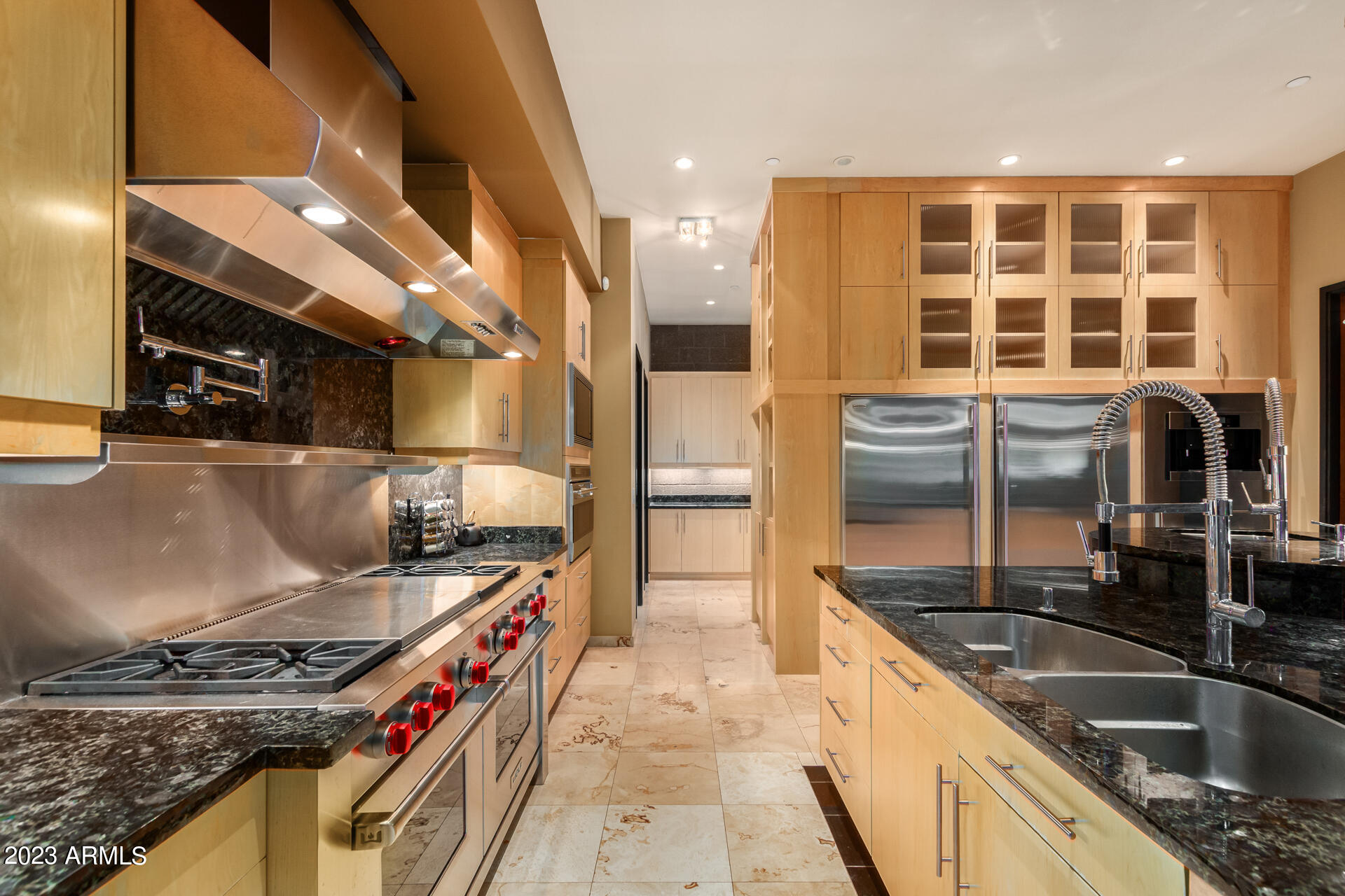 SINCUIDADOS UNIT THREE - Residential