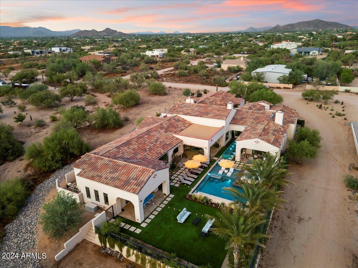 Custom Luxury Home - Residential