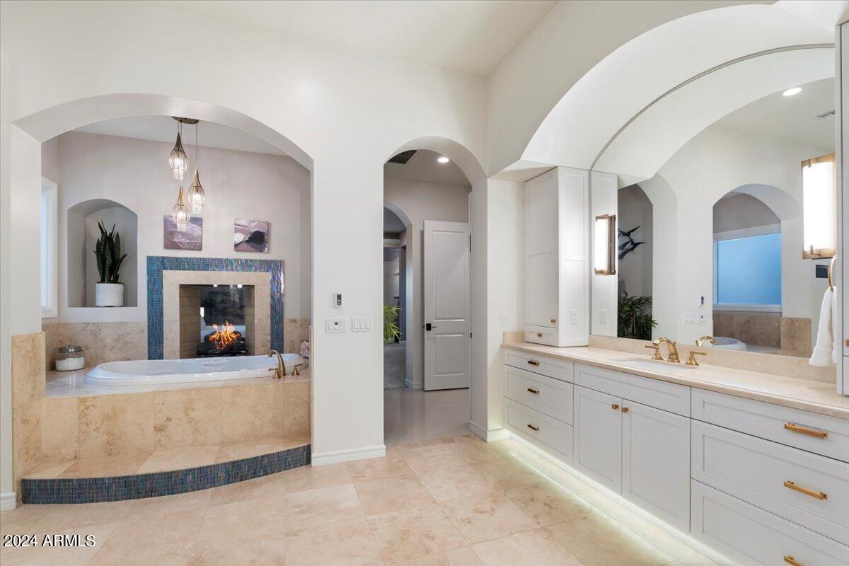 Custom Luxury Home - Residential