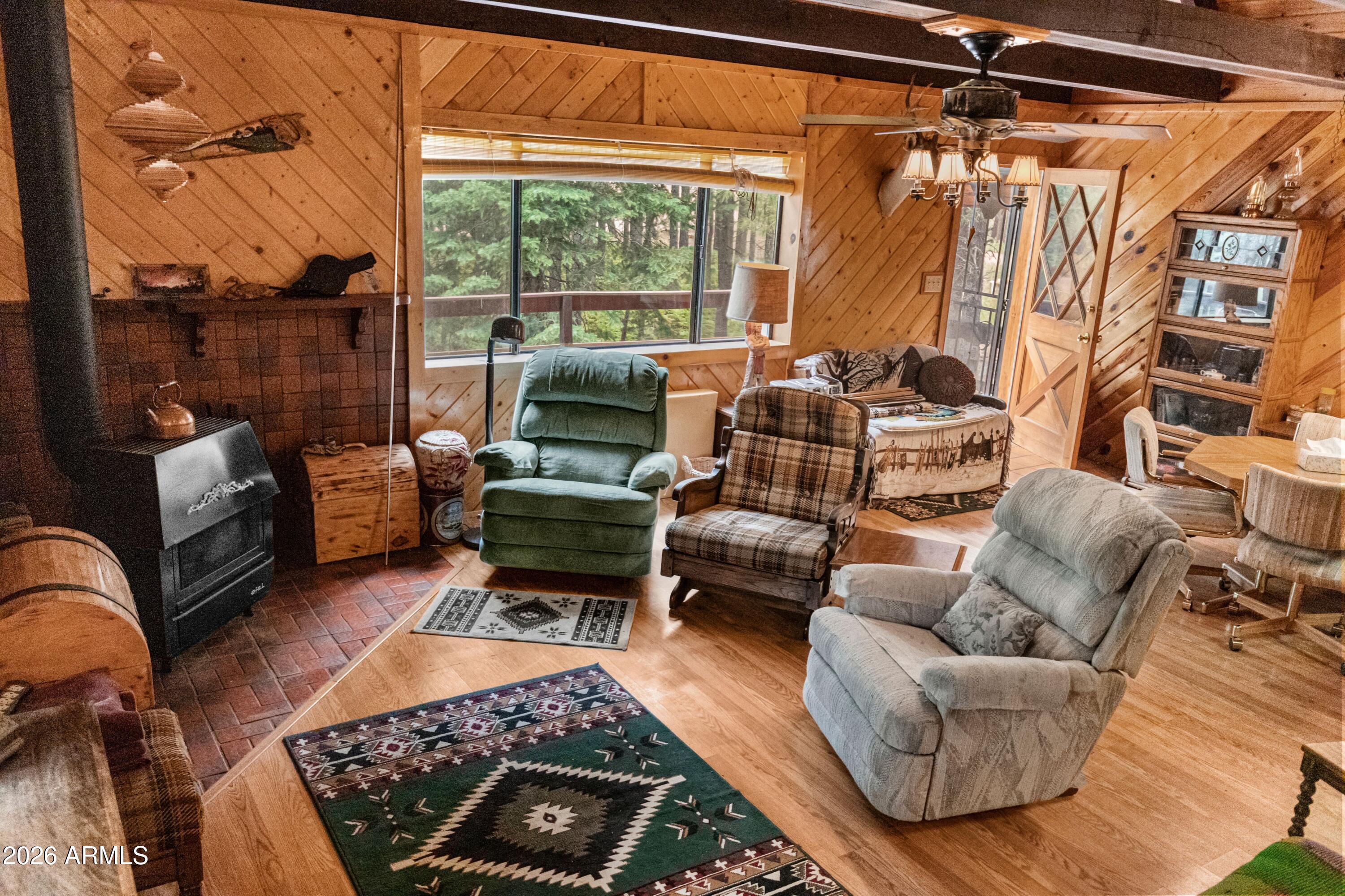 FOREST LAKES ESTATES 9 - Residential