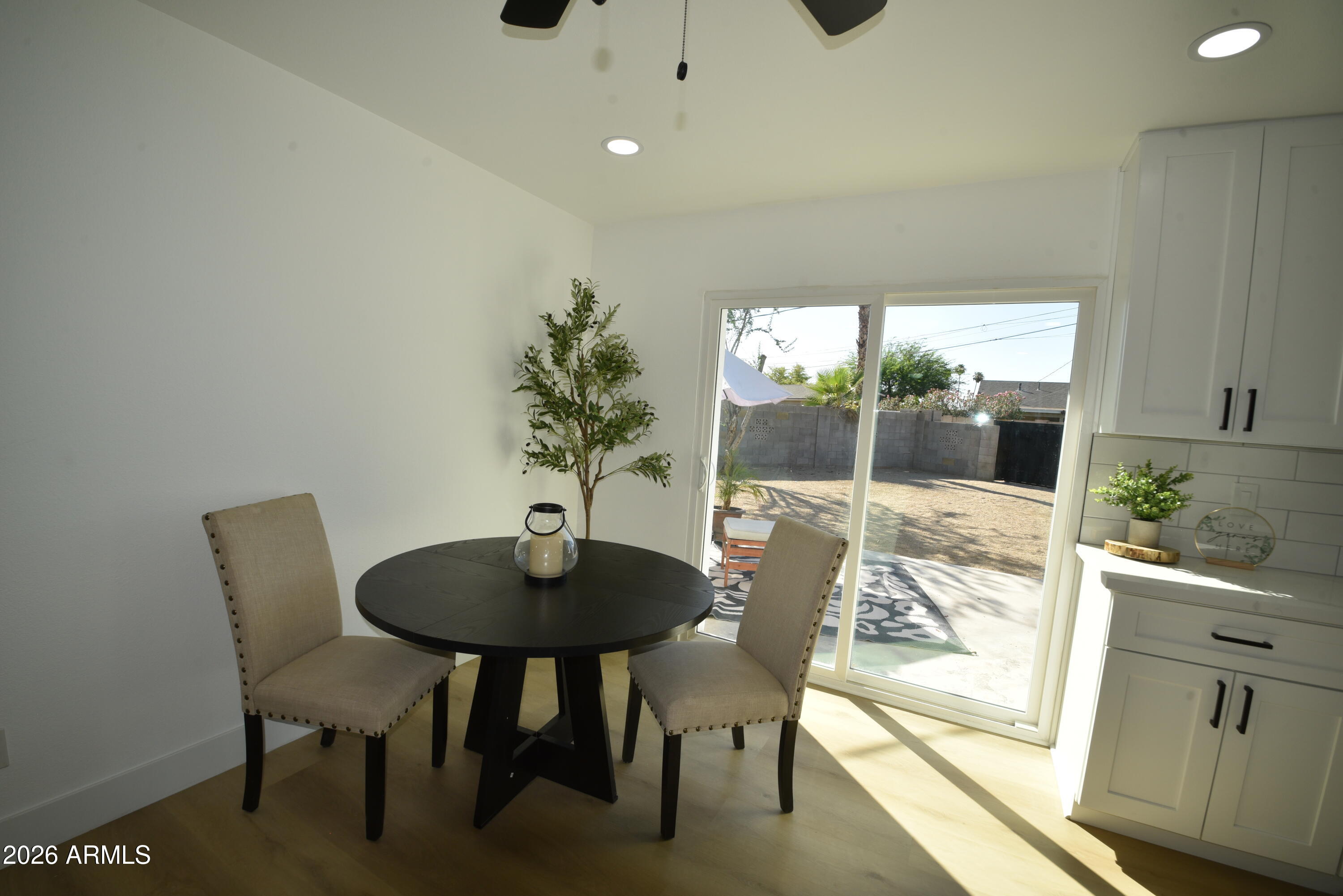 CRESTMONT - Residential