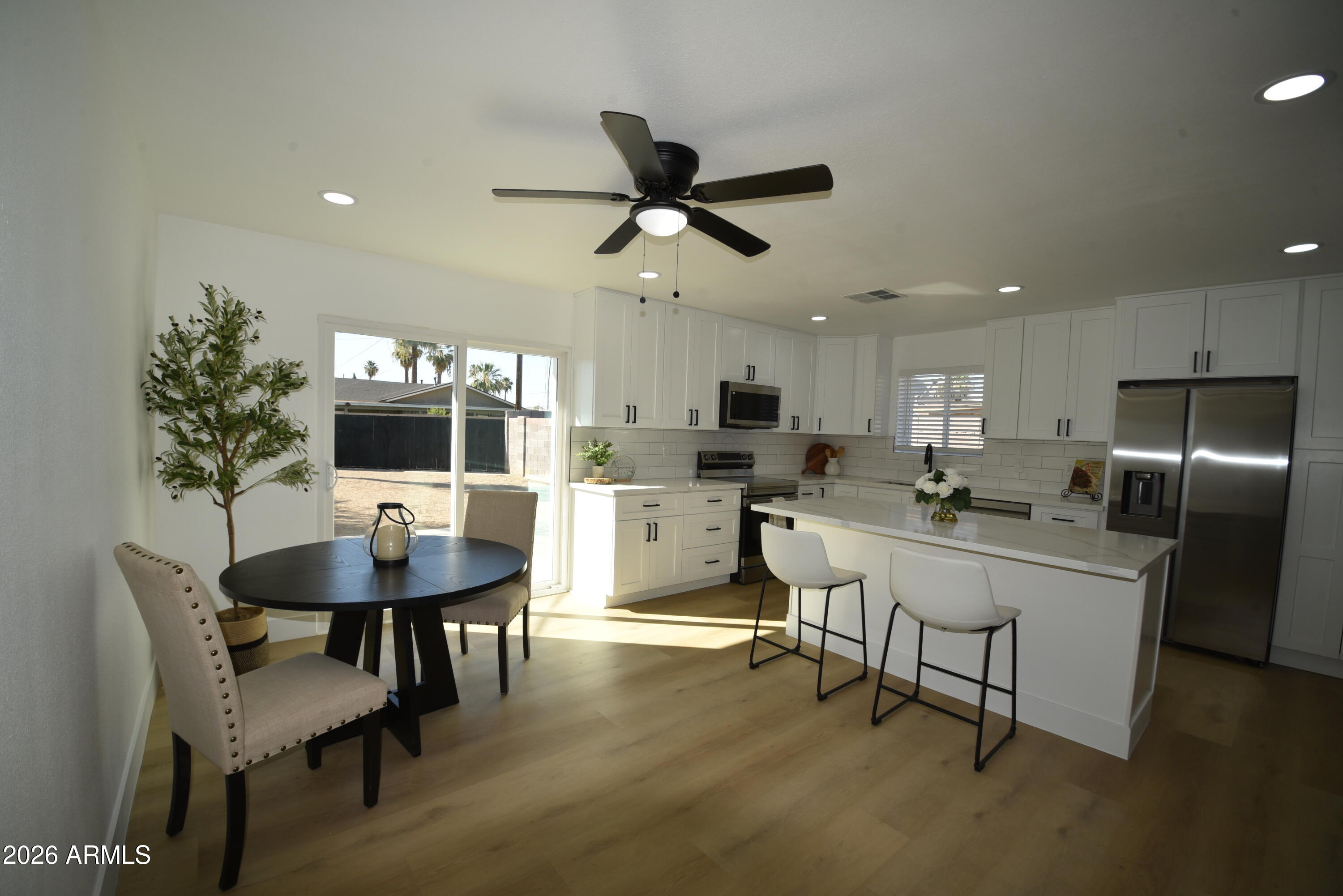 CRESTMONT - Residential