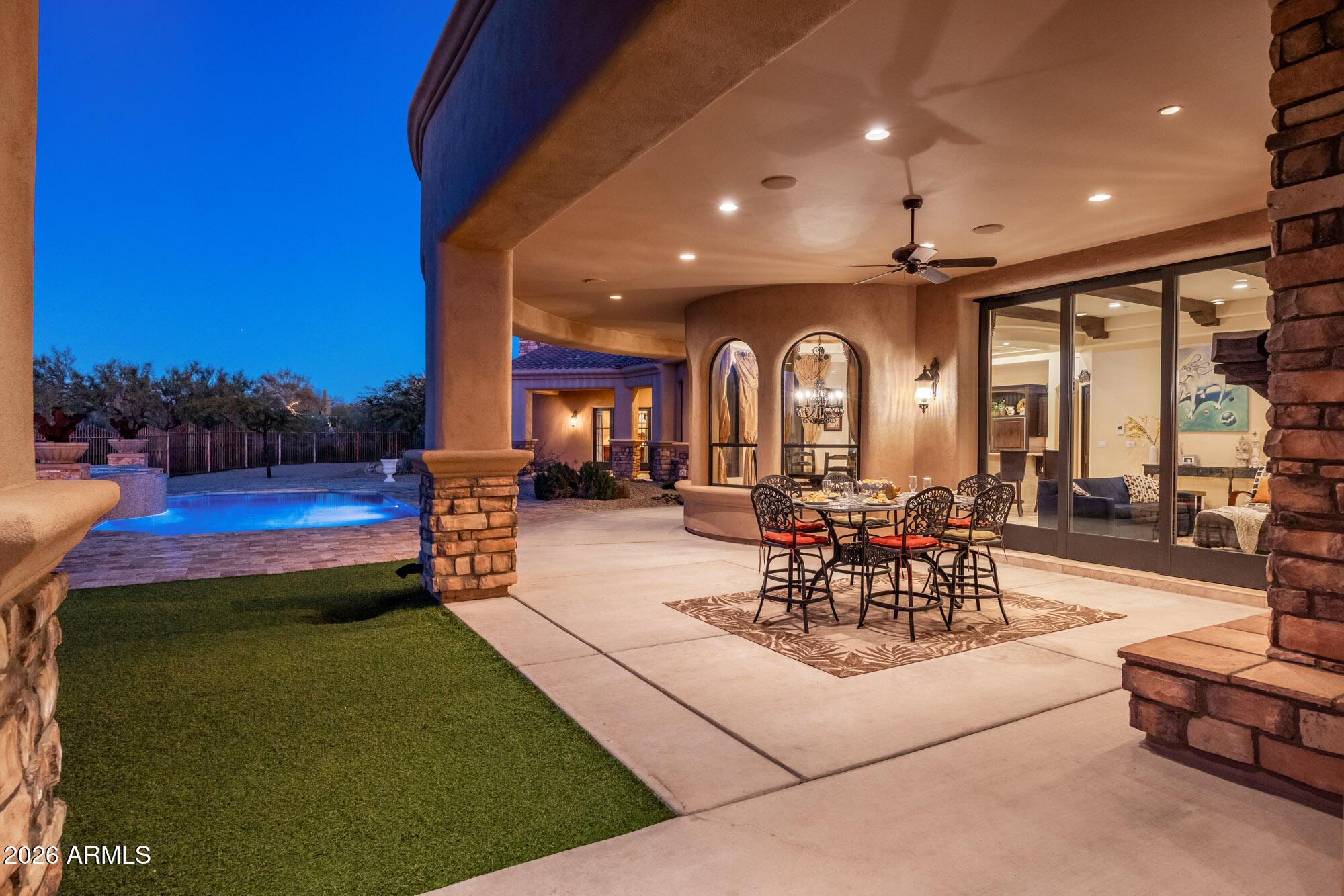 PINNACLE PEAK RANCHOS - Residential