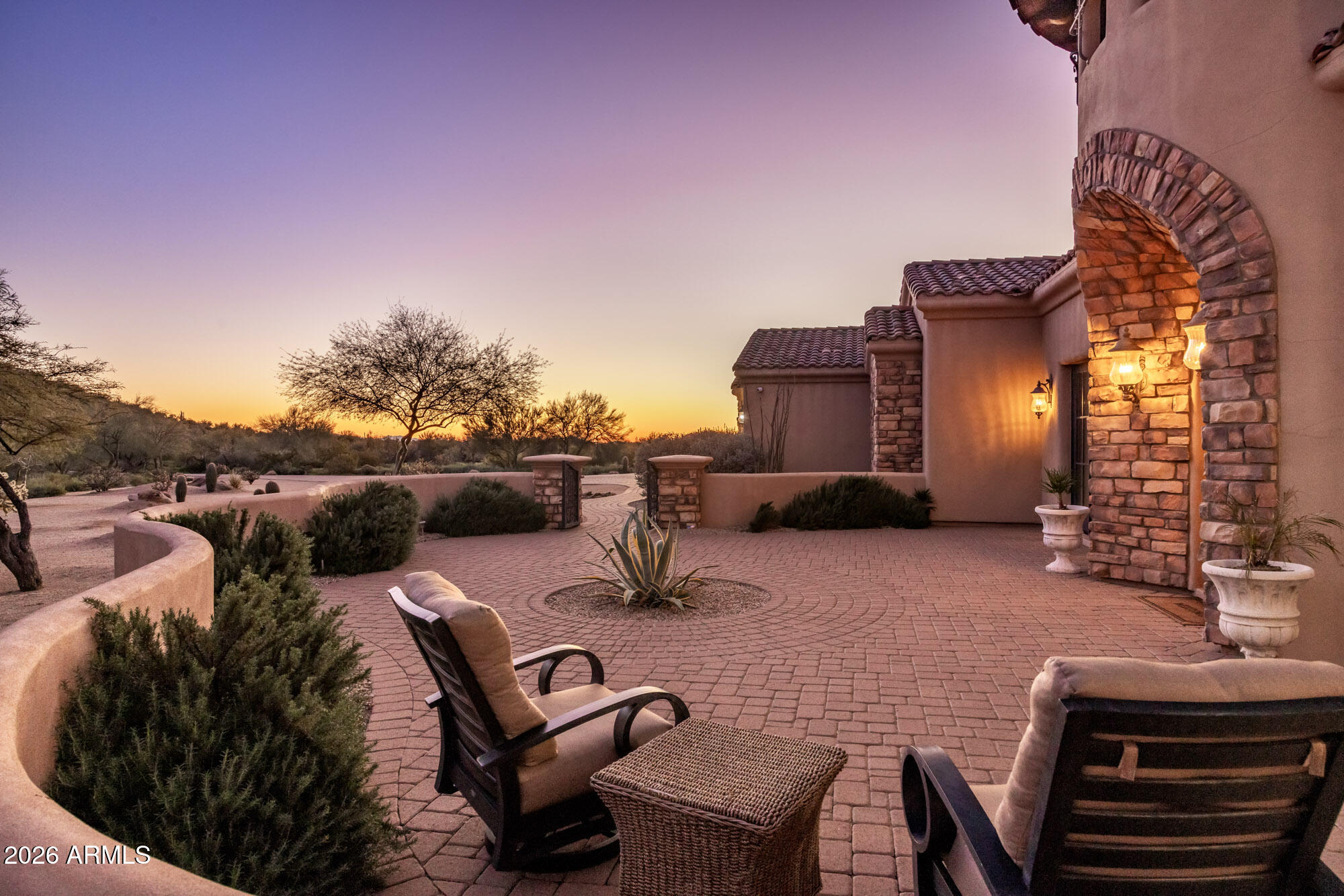 PINNACLE PEAK RANCHOS - Residential