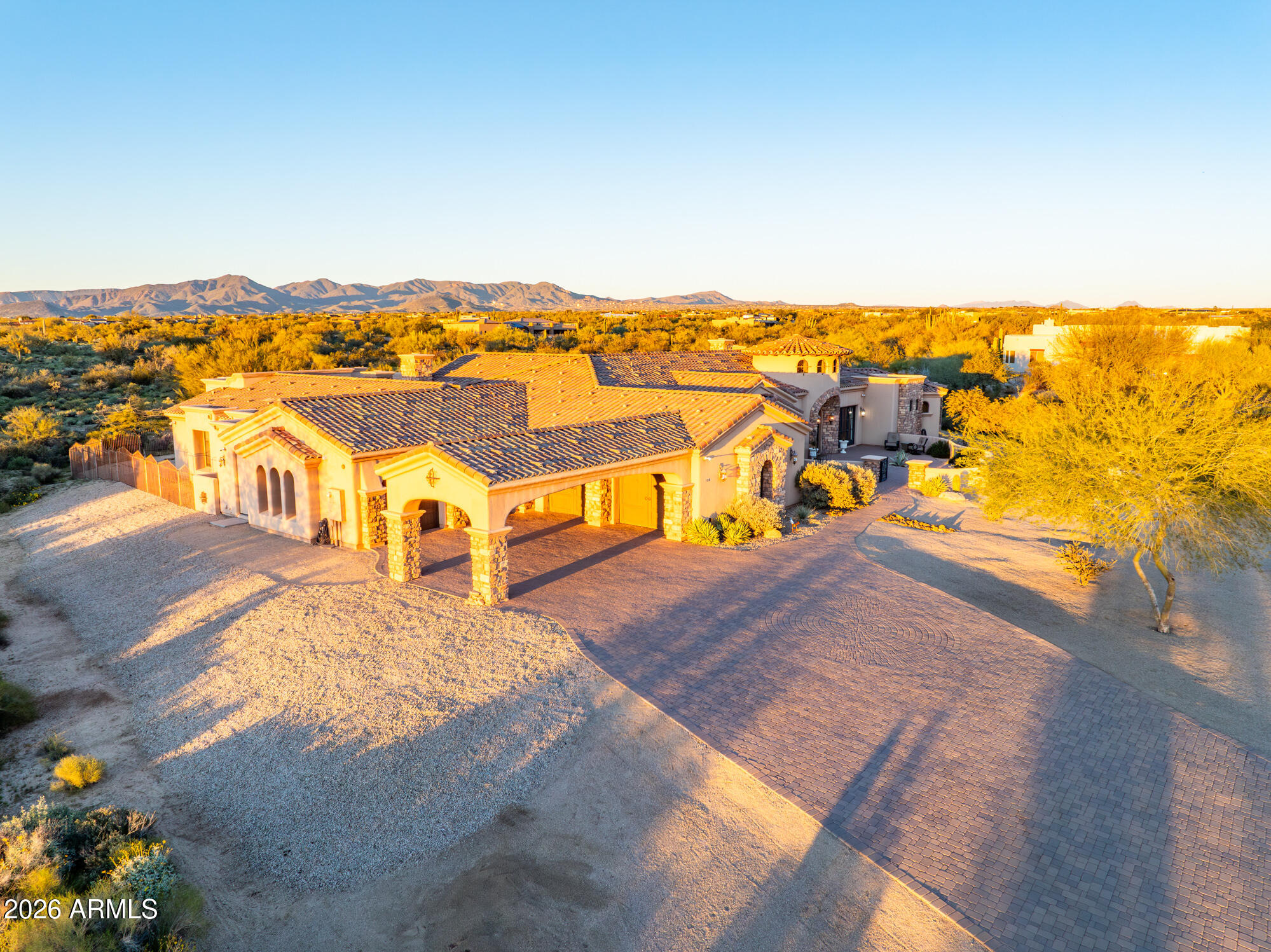 PINNACLE PEAK RANCHOS - Residential