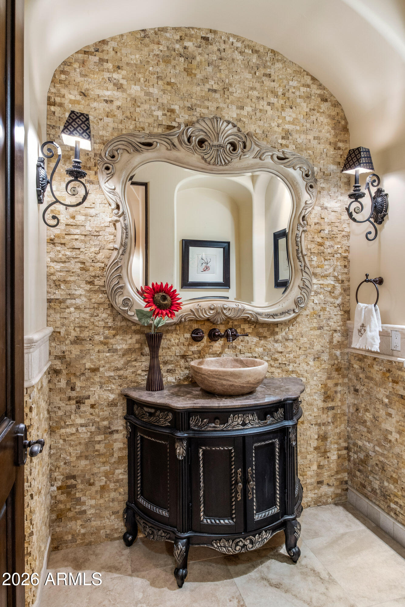 PINNACLE PEAK RANCHOS - Residential