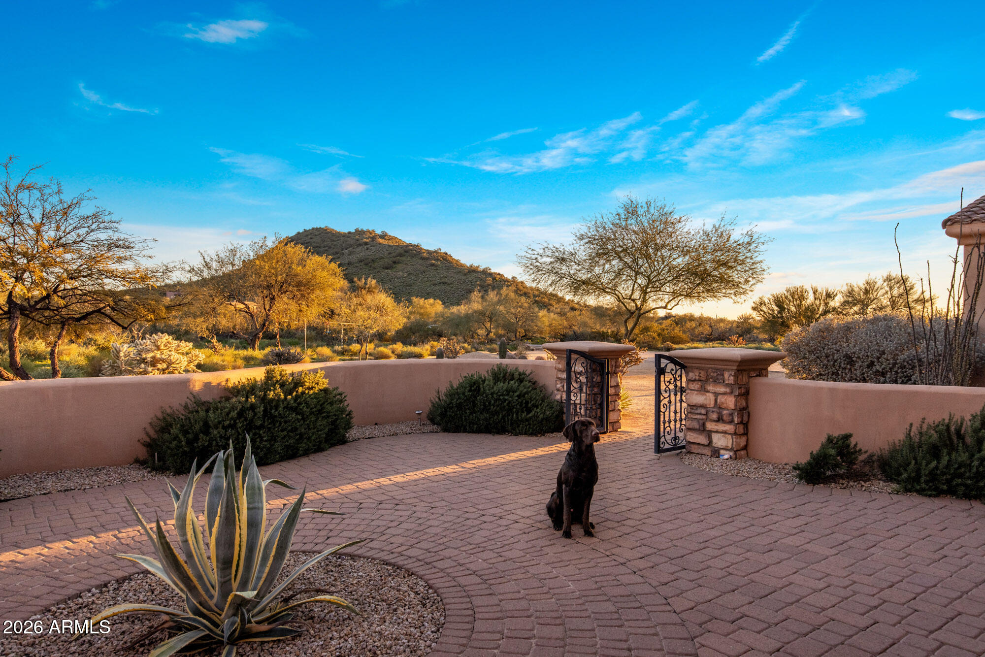 PINNACLE PEAK RANCHOS - Residential
