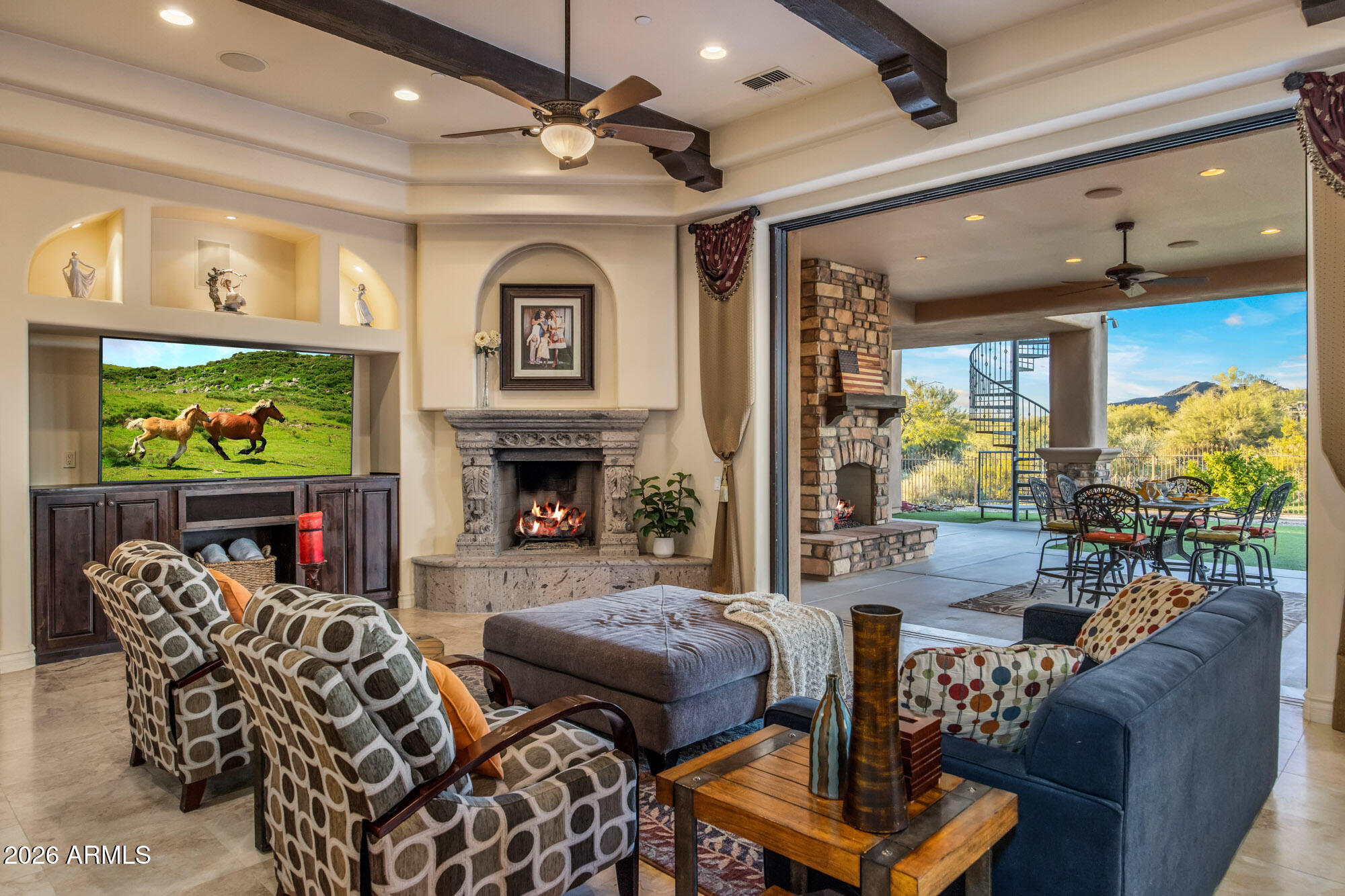 PINNACLE PEAK RANCHOS - Residential