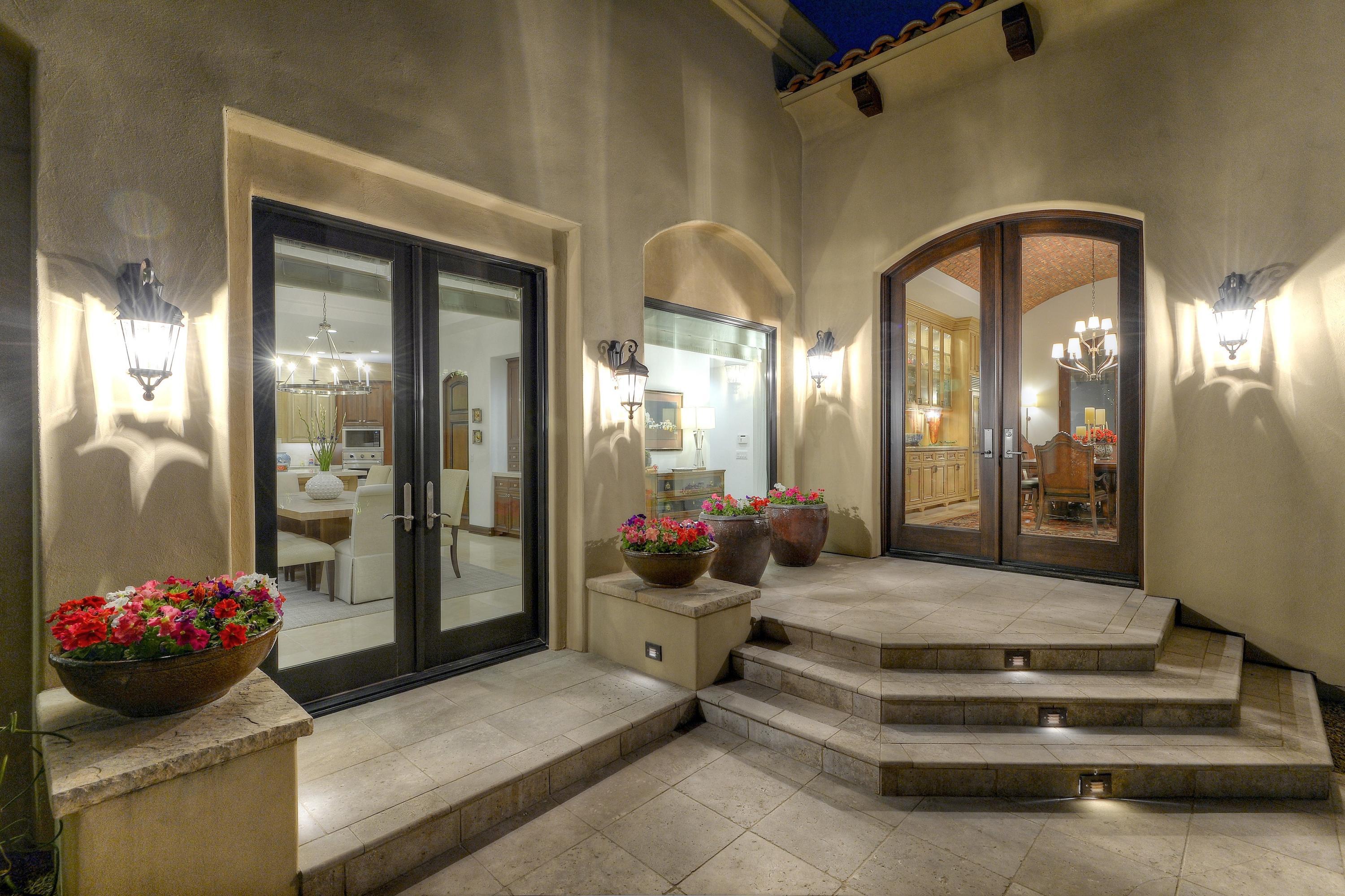 PARADISE HILLS ESTATES - Residential