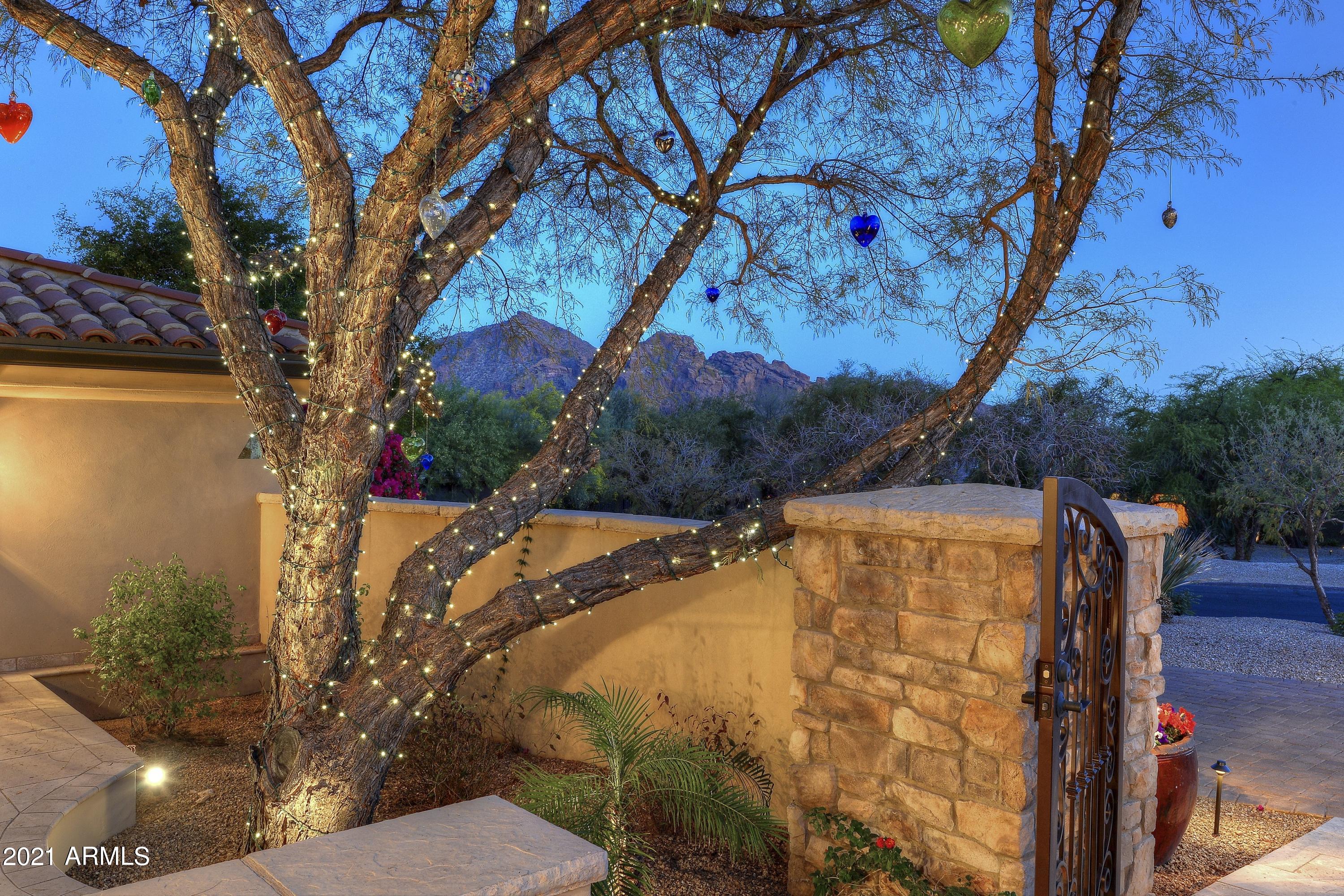PARADISE HILLS ESTATES - Residential