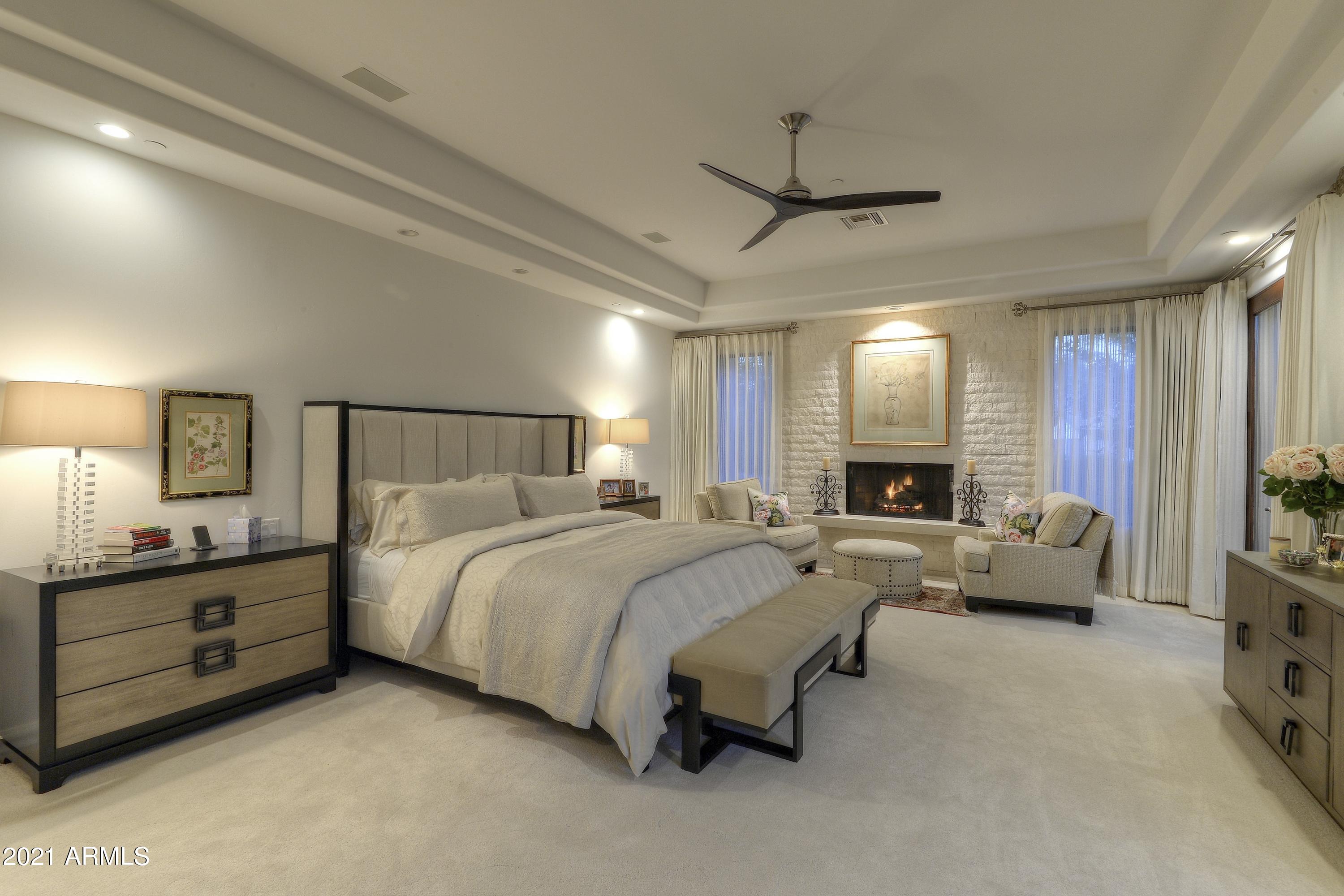 PARADISE HILLS ESTATES - Residential