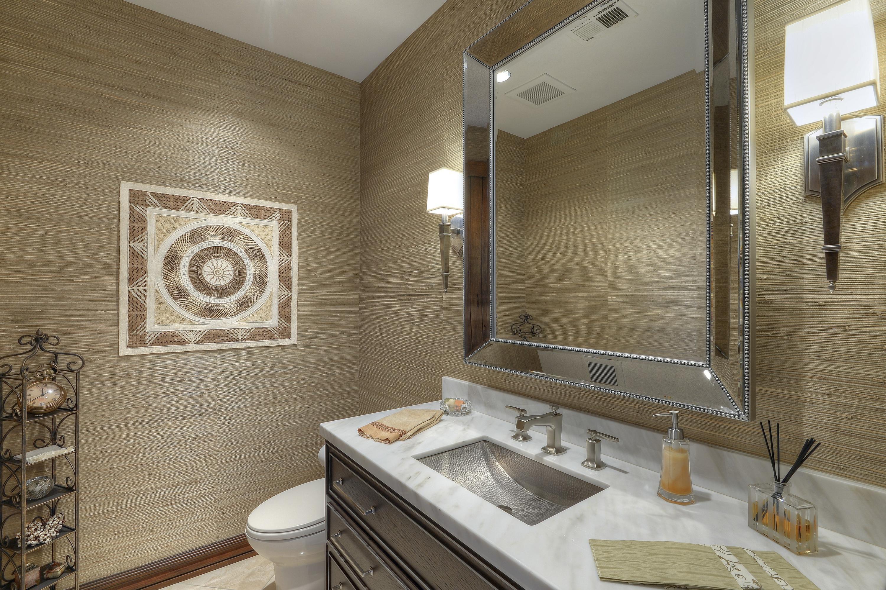 PARADISE HILLS ESTATES - Residential