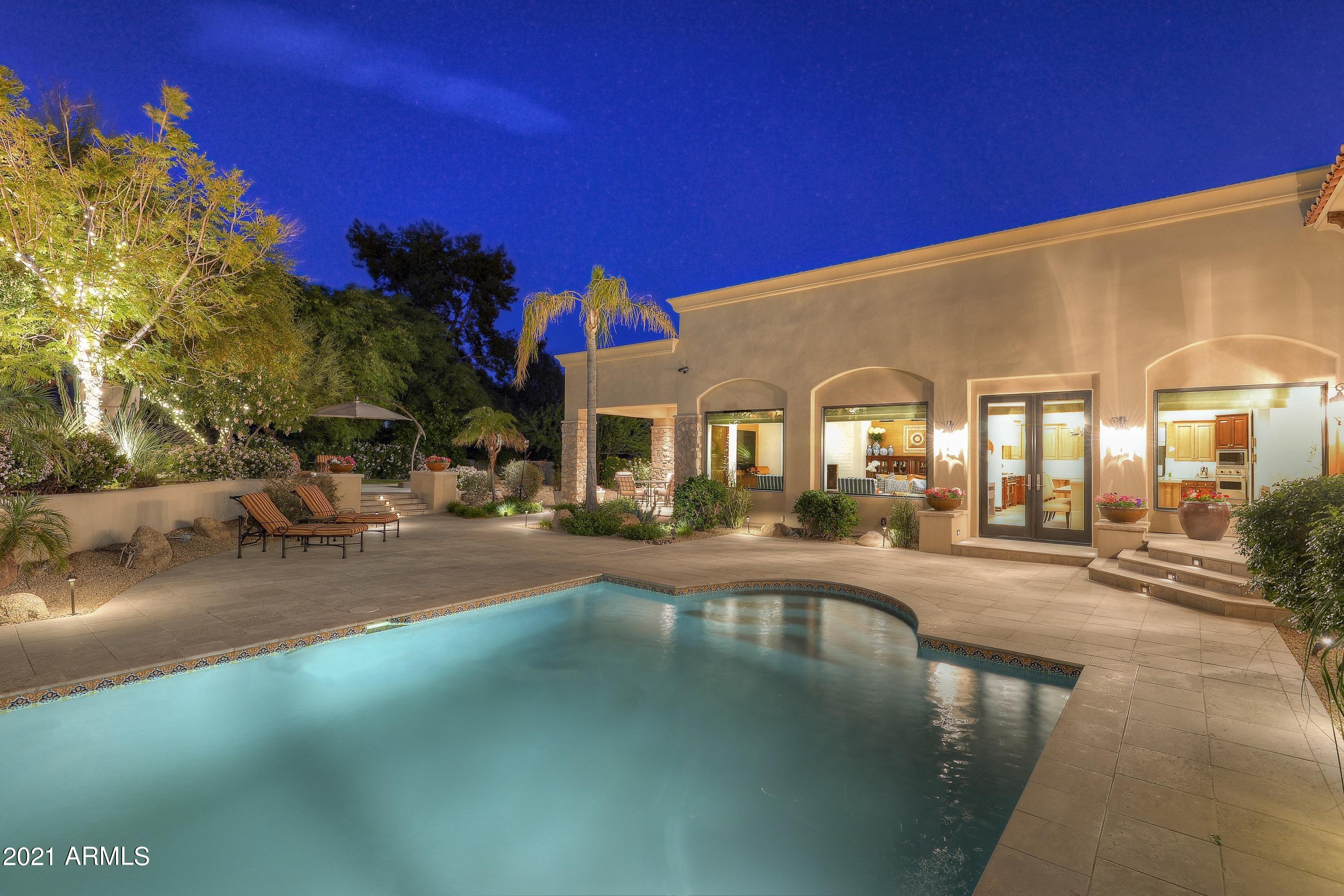 PARADISE HILLS ESTATES - Residential