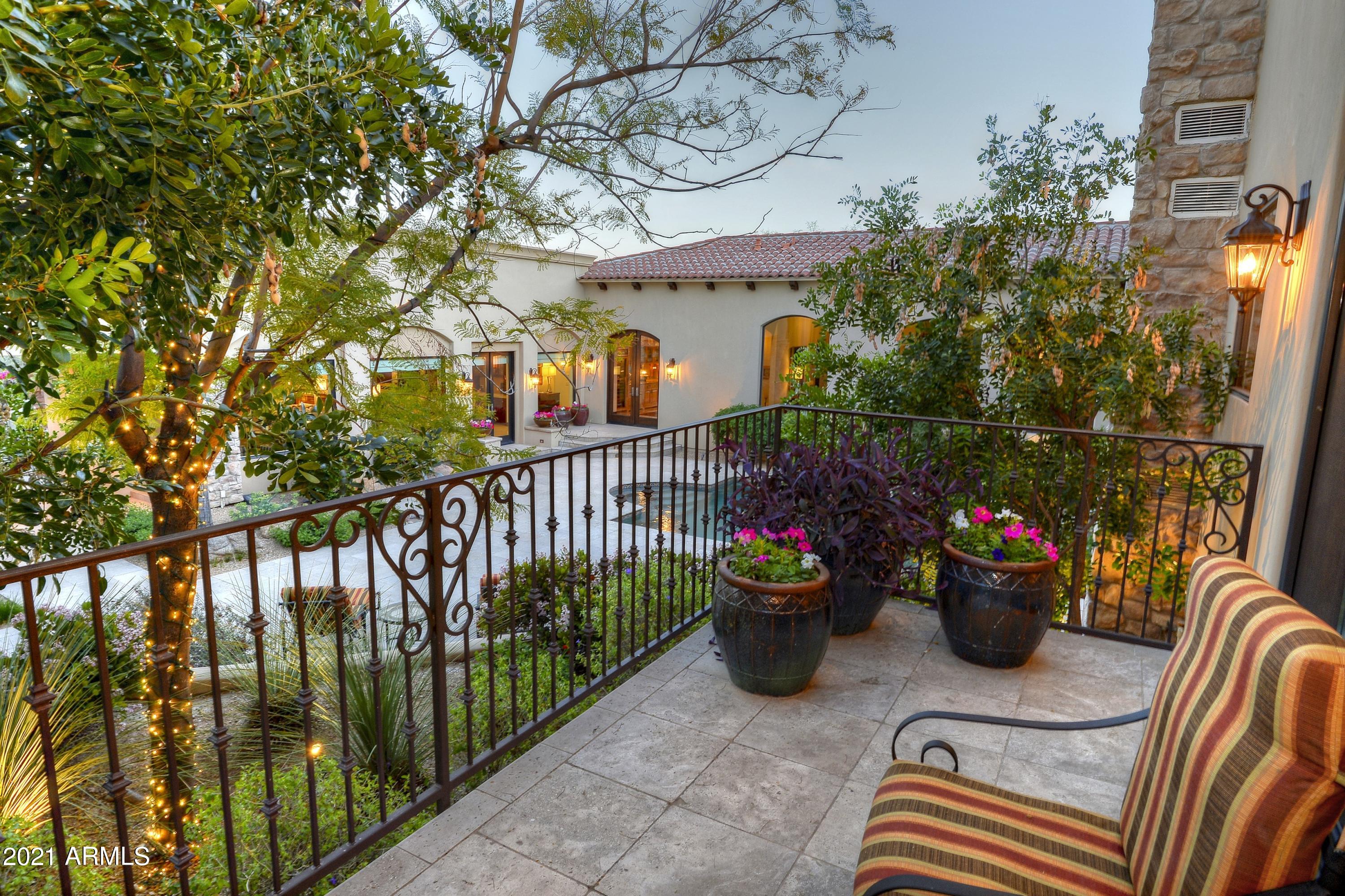 PARADISE HILLS ESTATES - Residential