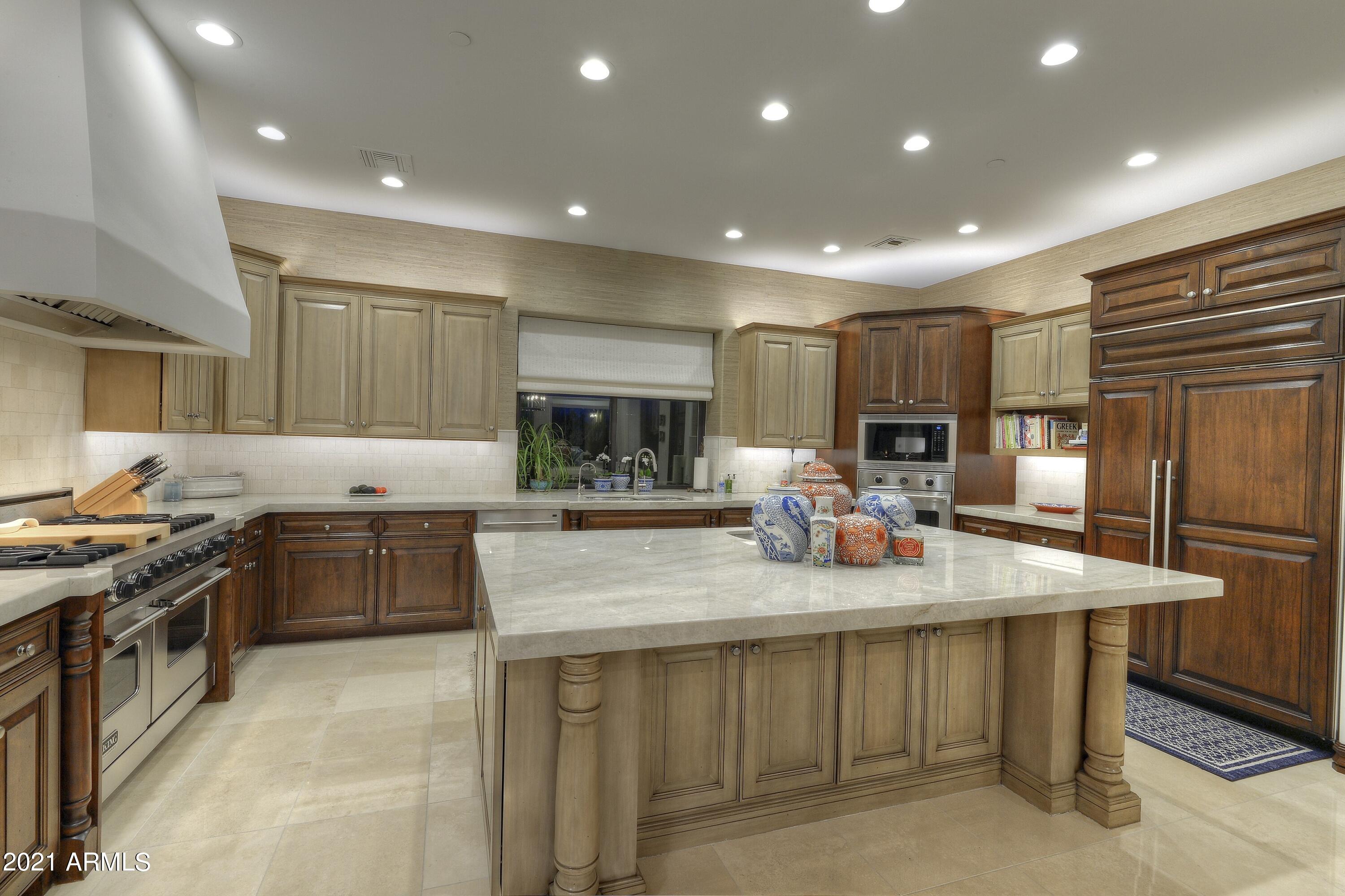 PARADISE HILLS ESTATES - Residential