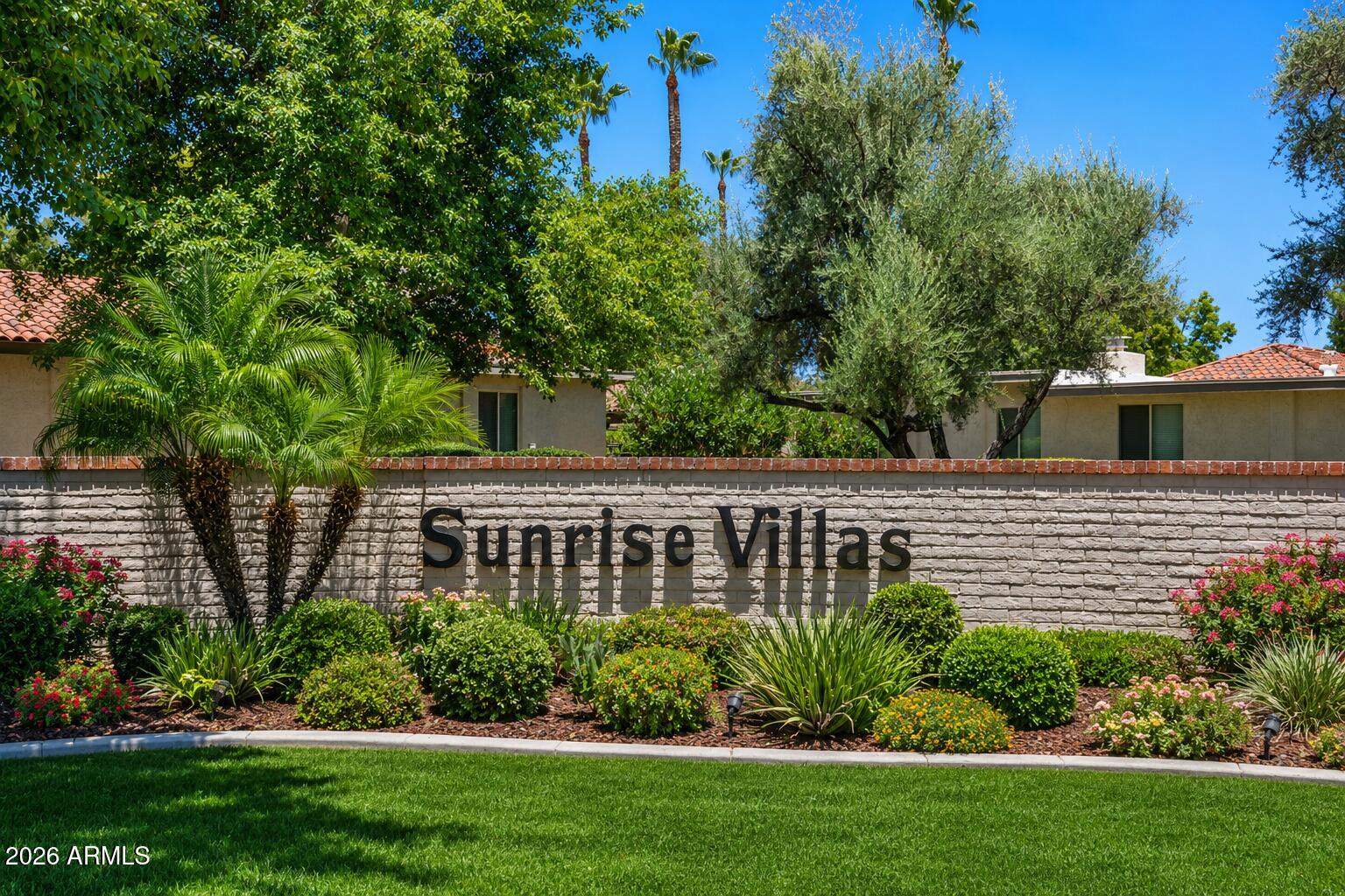 SUNRISE VILLAS - Residential