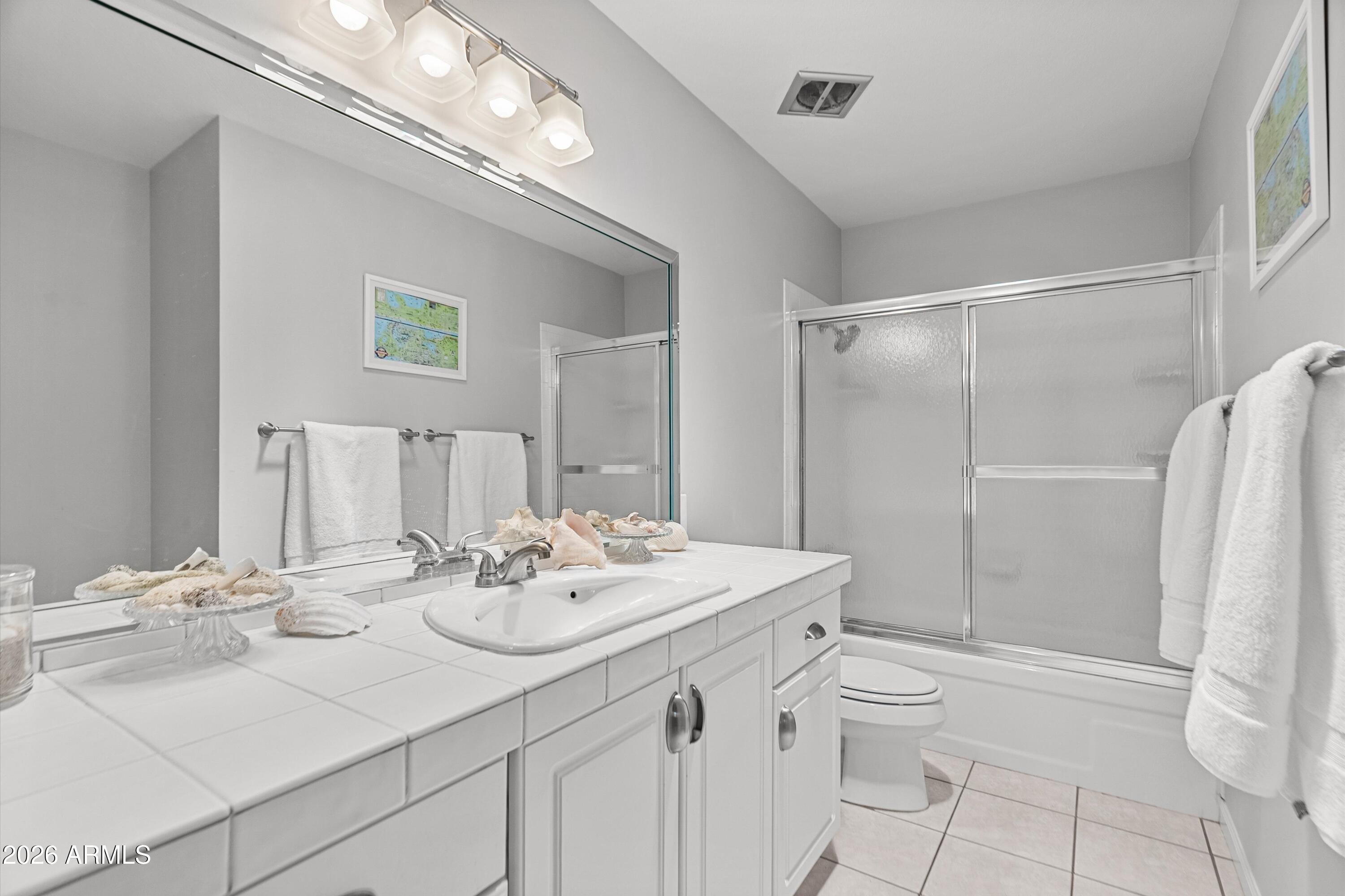 SUNRISE VILLAS - Residential