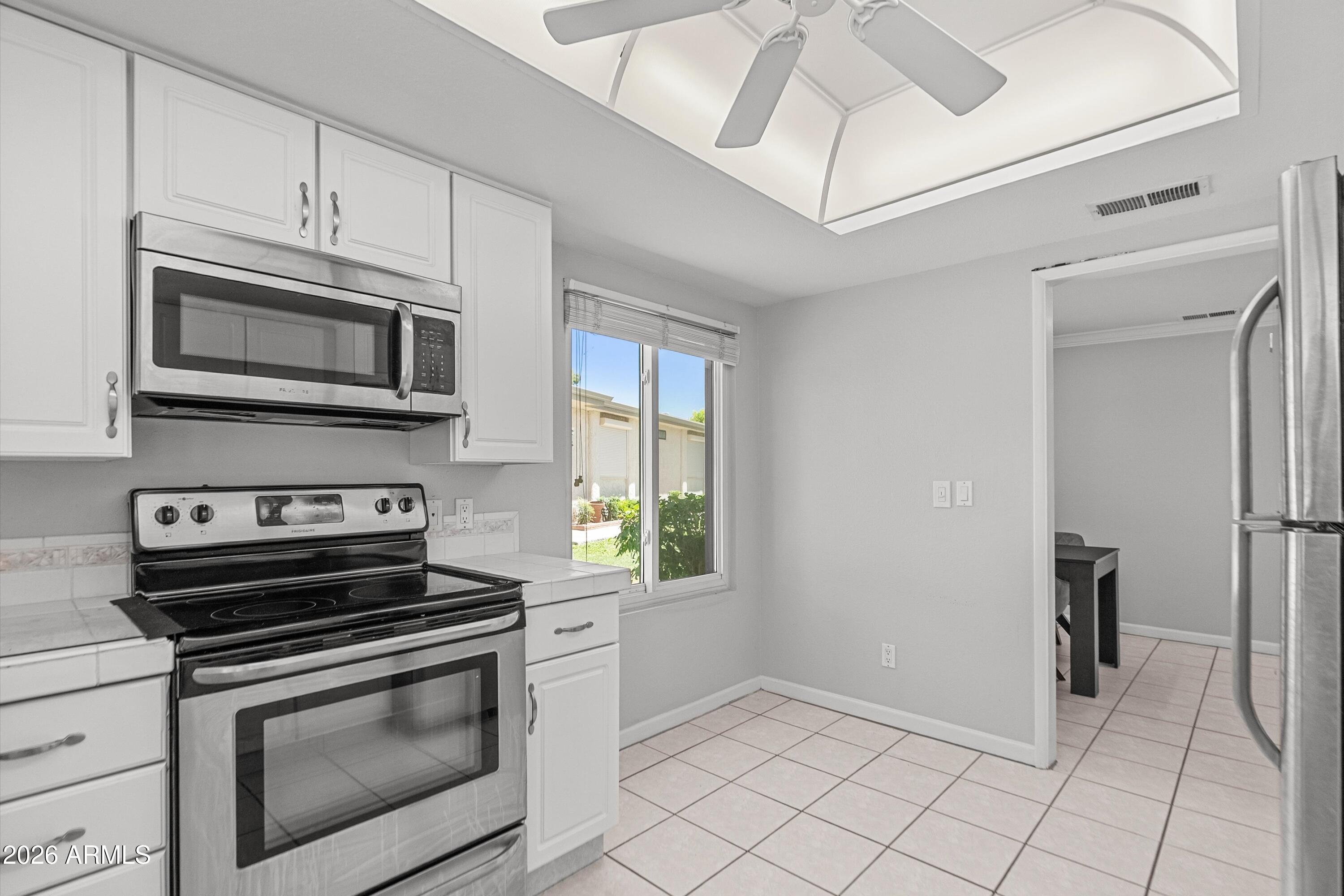 SUNRISE VILLAS - Residential