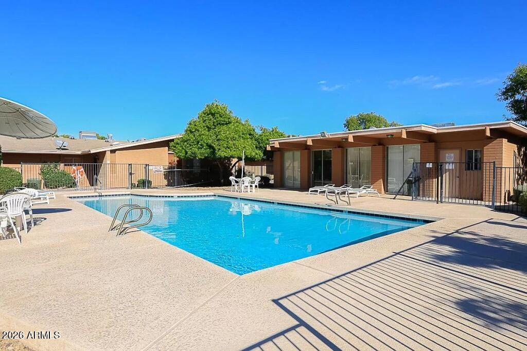 MADISON PARK GARDENS SOUTH - Residential Income