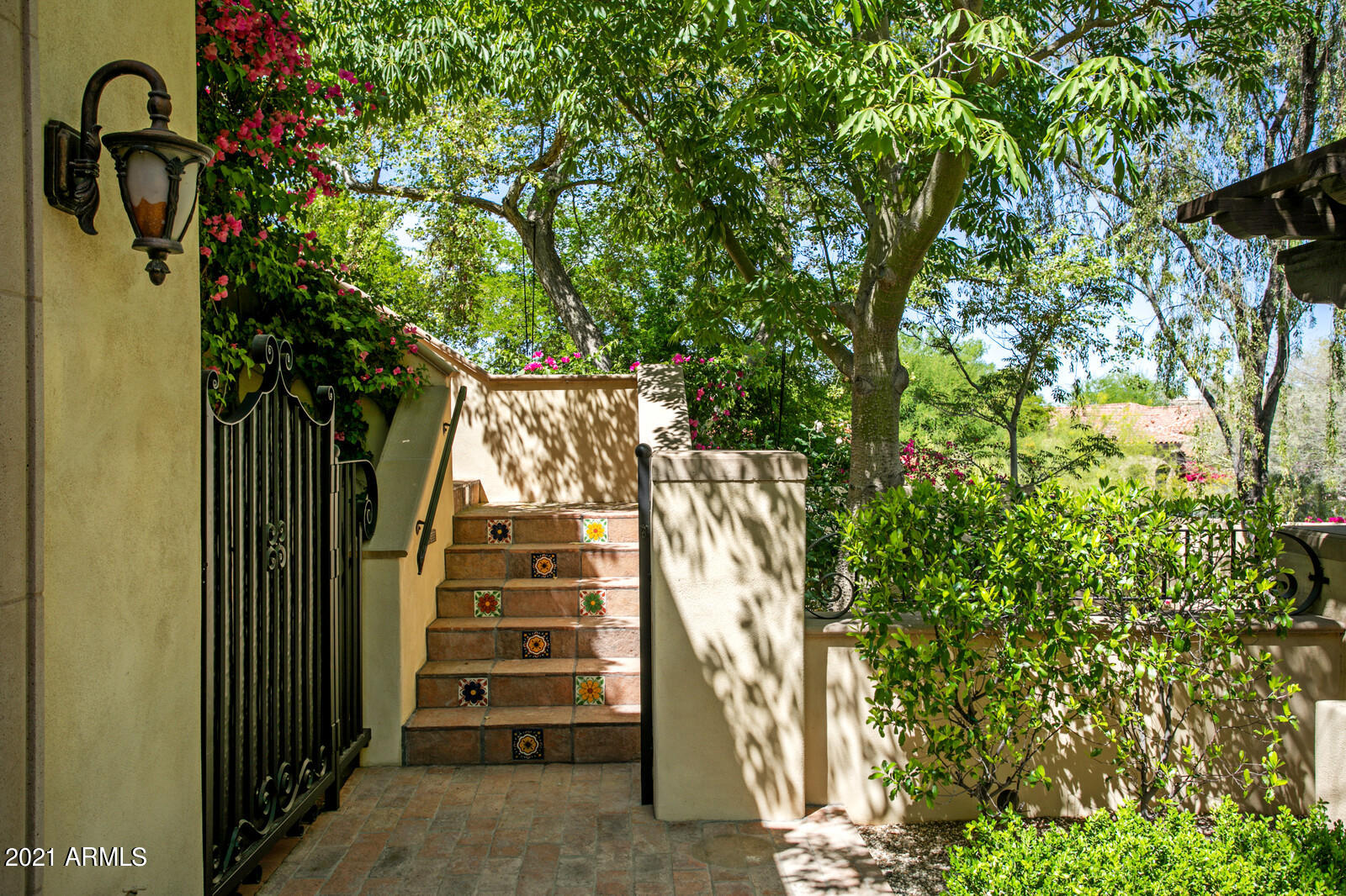 DESERT JEWEL ESTATES GUARD GATE - Residential