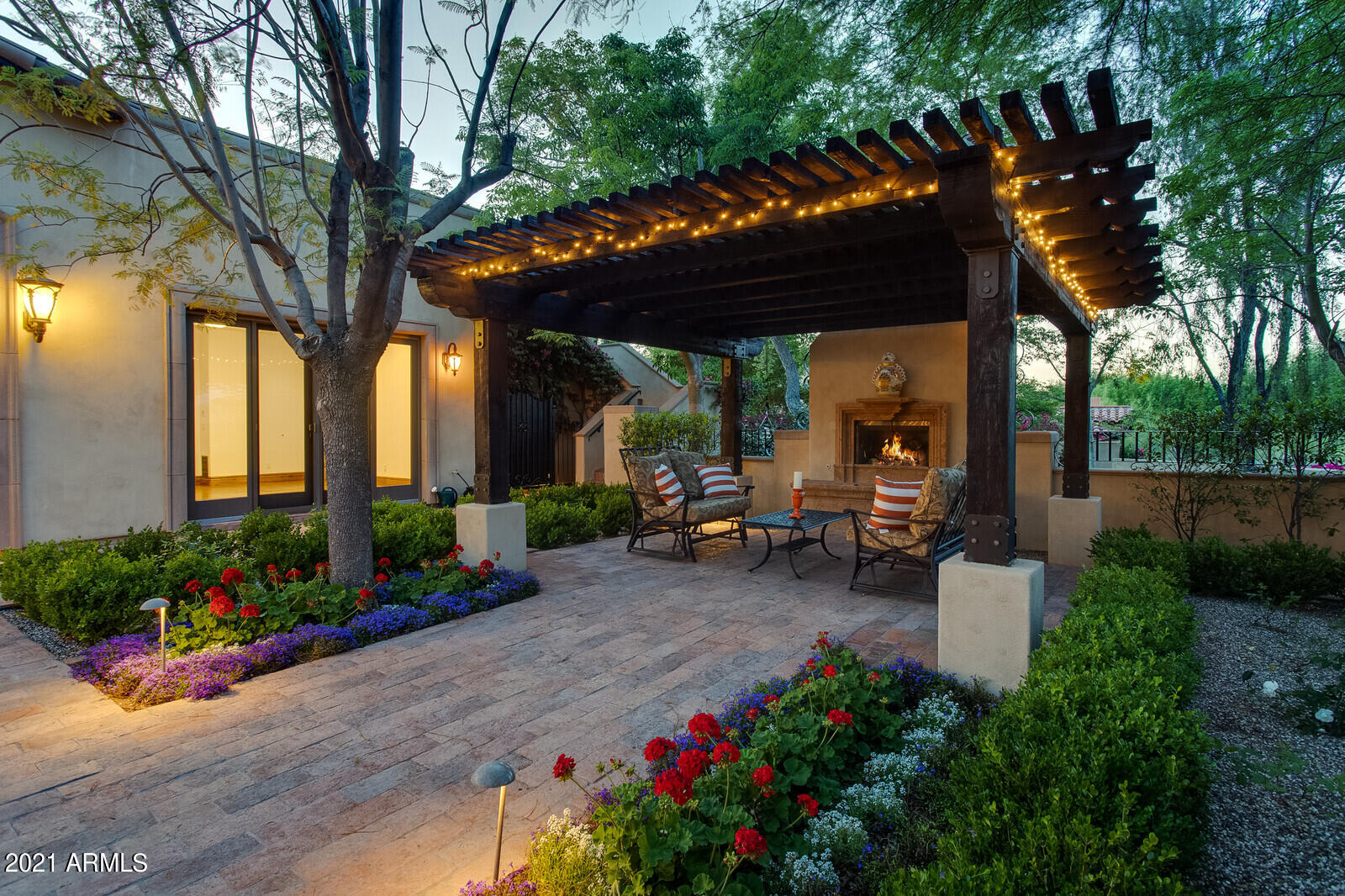 DESERT JEWEL ESTATES GUARD GATE - Residential