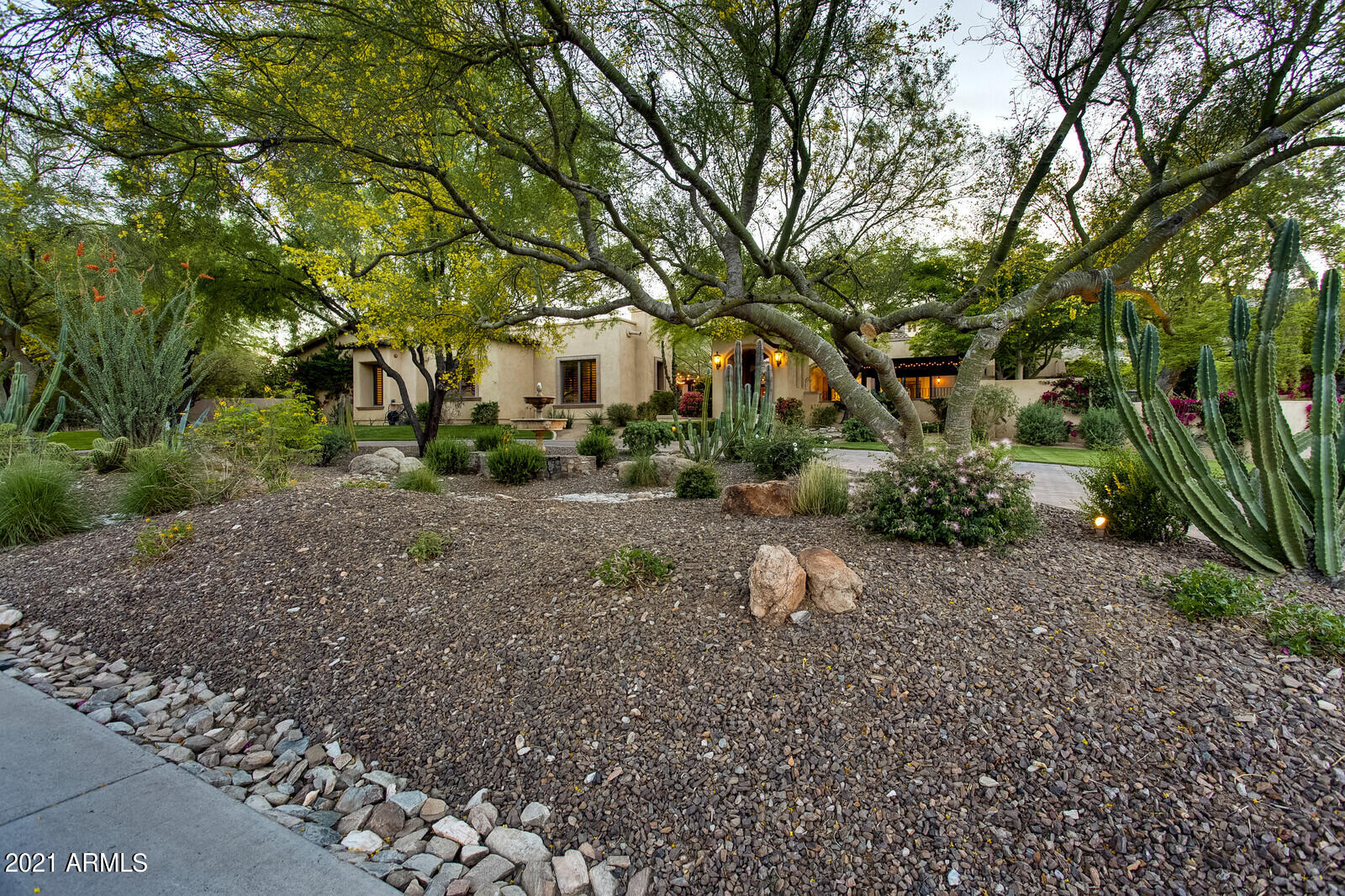 DESERT JEWEL ESTATES GUARD GATE - Residential