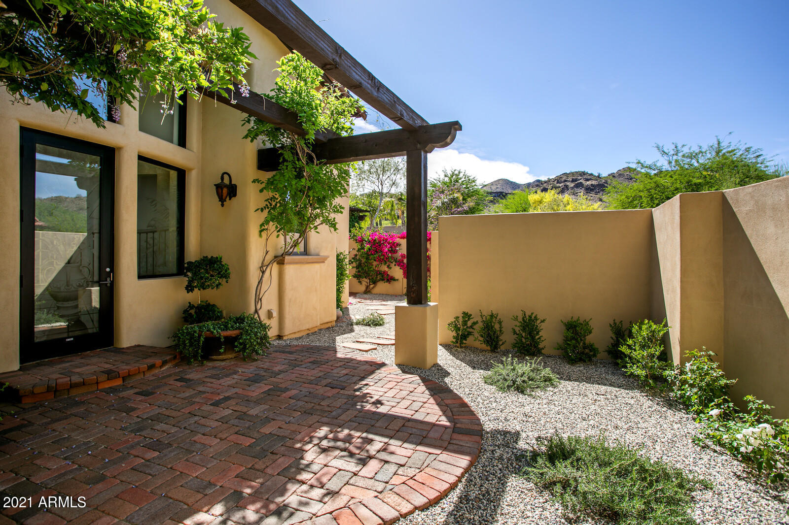 DESERT JEWEL ESTATES GUARD GATE - Residential