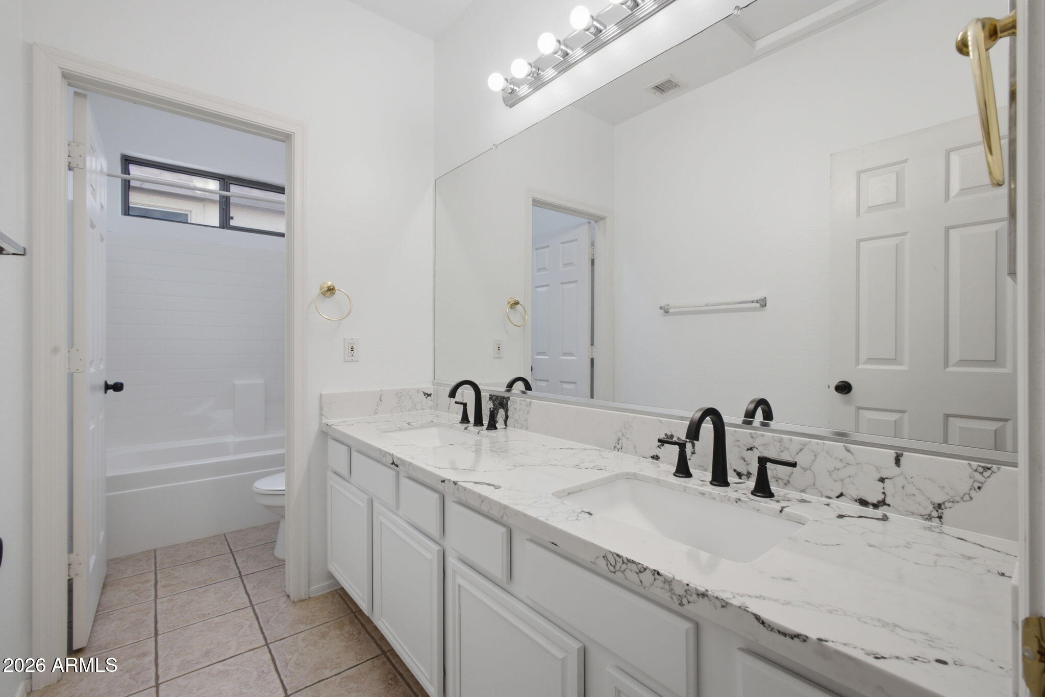 ANTHEM UNIT 12 REPLAT - Residential