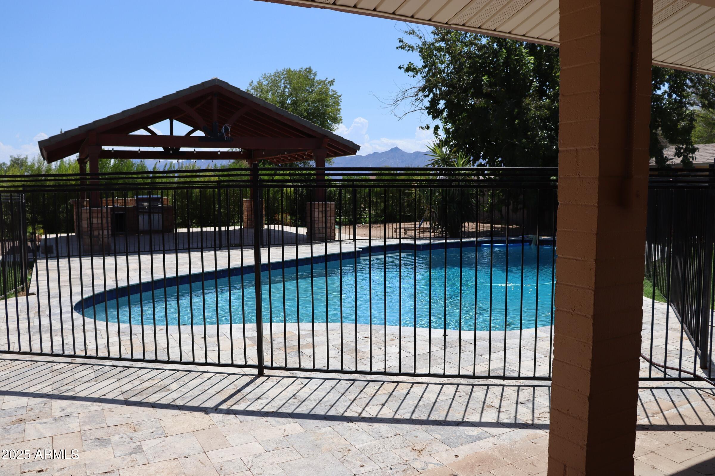 LAVEEN ESTATES - Residential
