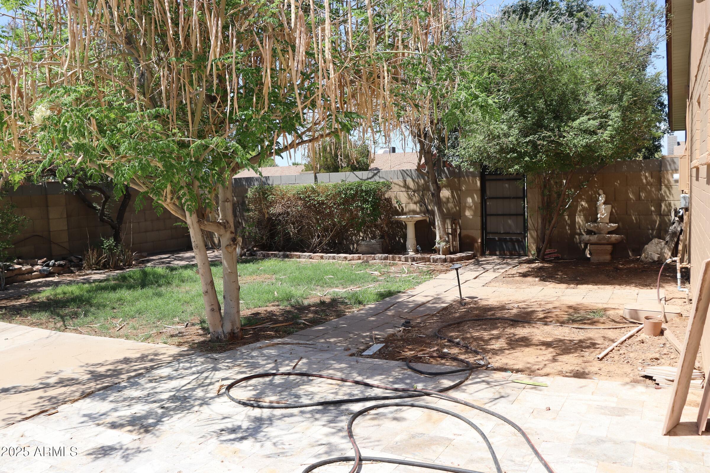 LAVEEN ESTATES - Residential