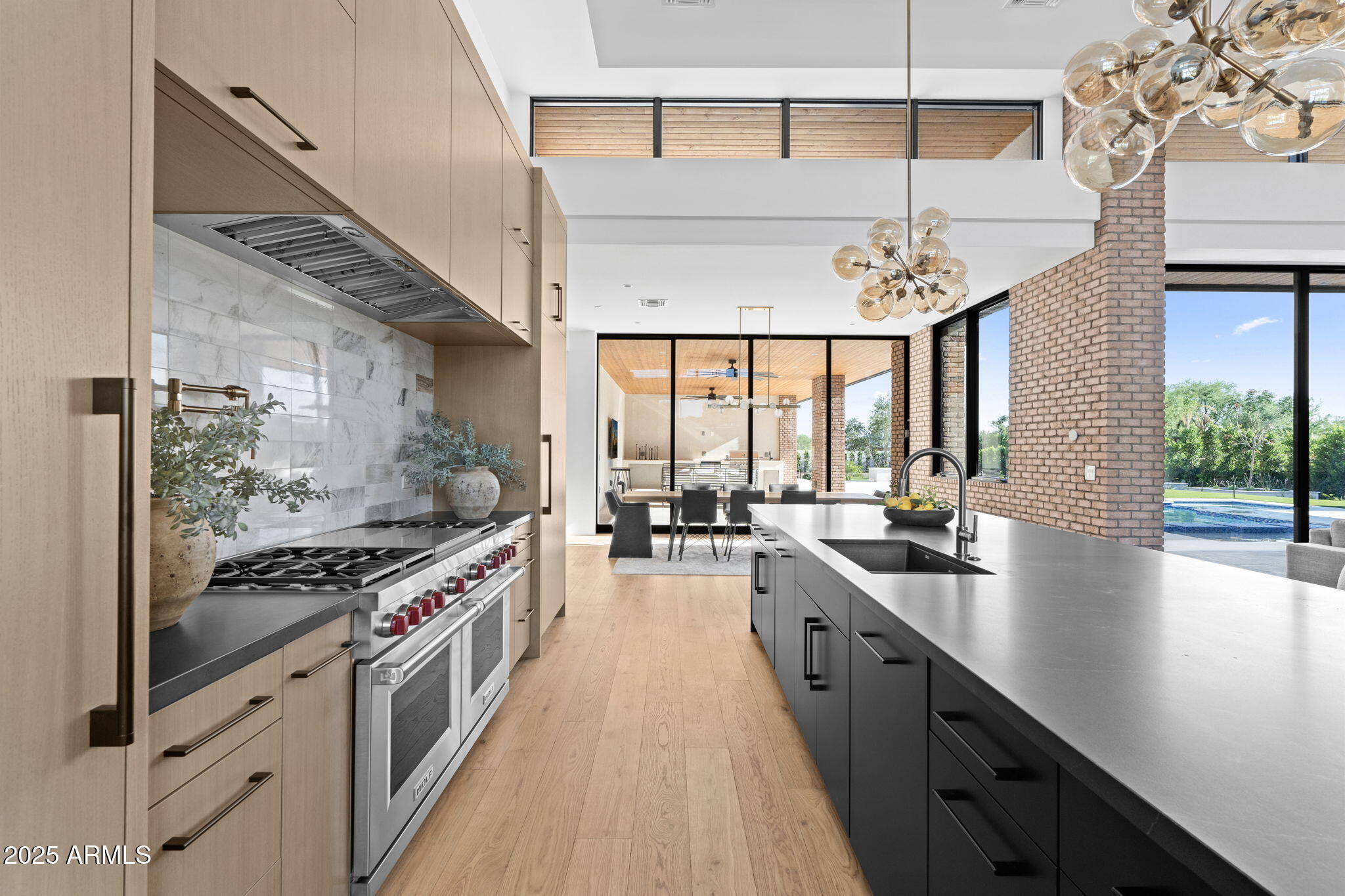 DESERT ESTATES - Residential