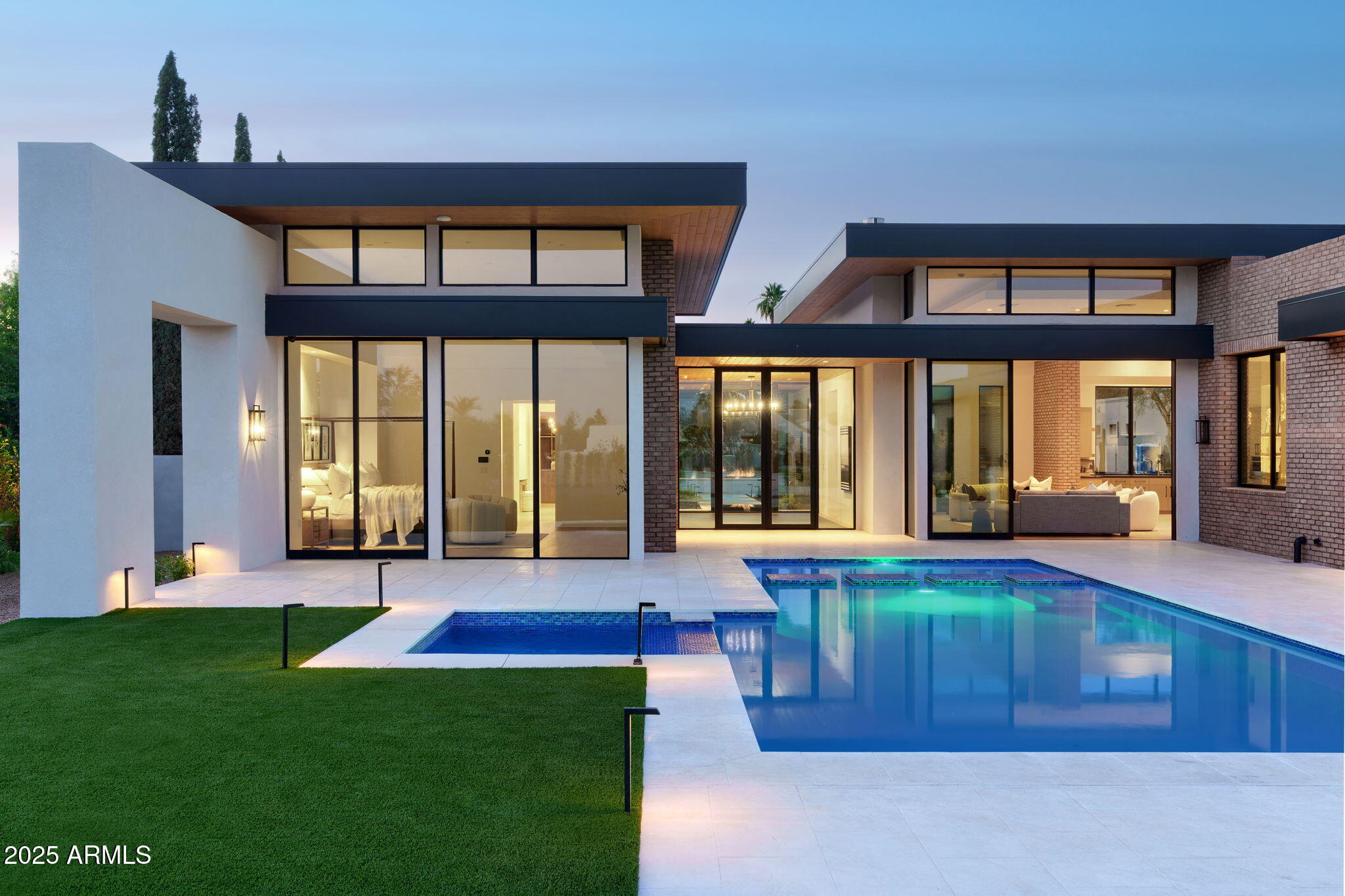 DESERT ESTATES - Residential