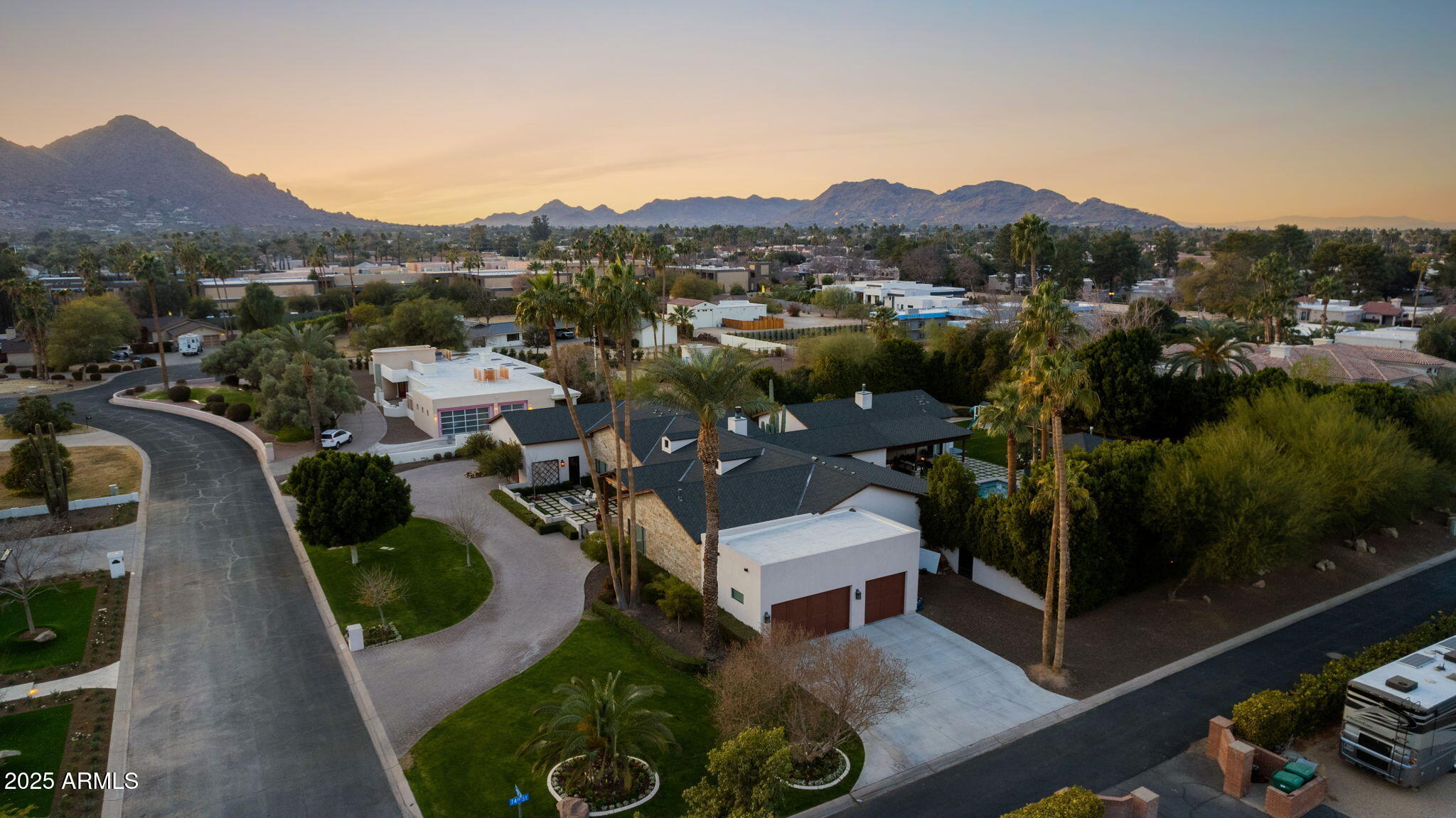 EL CUADRO ESTATES - Residential