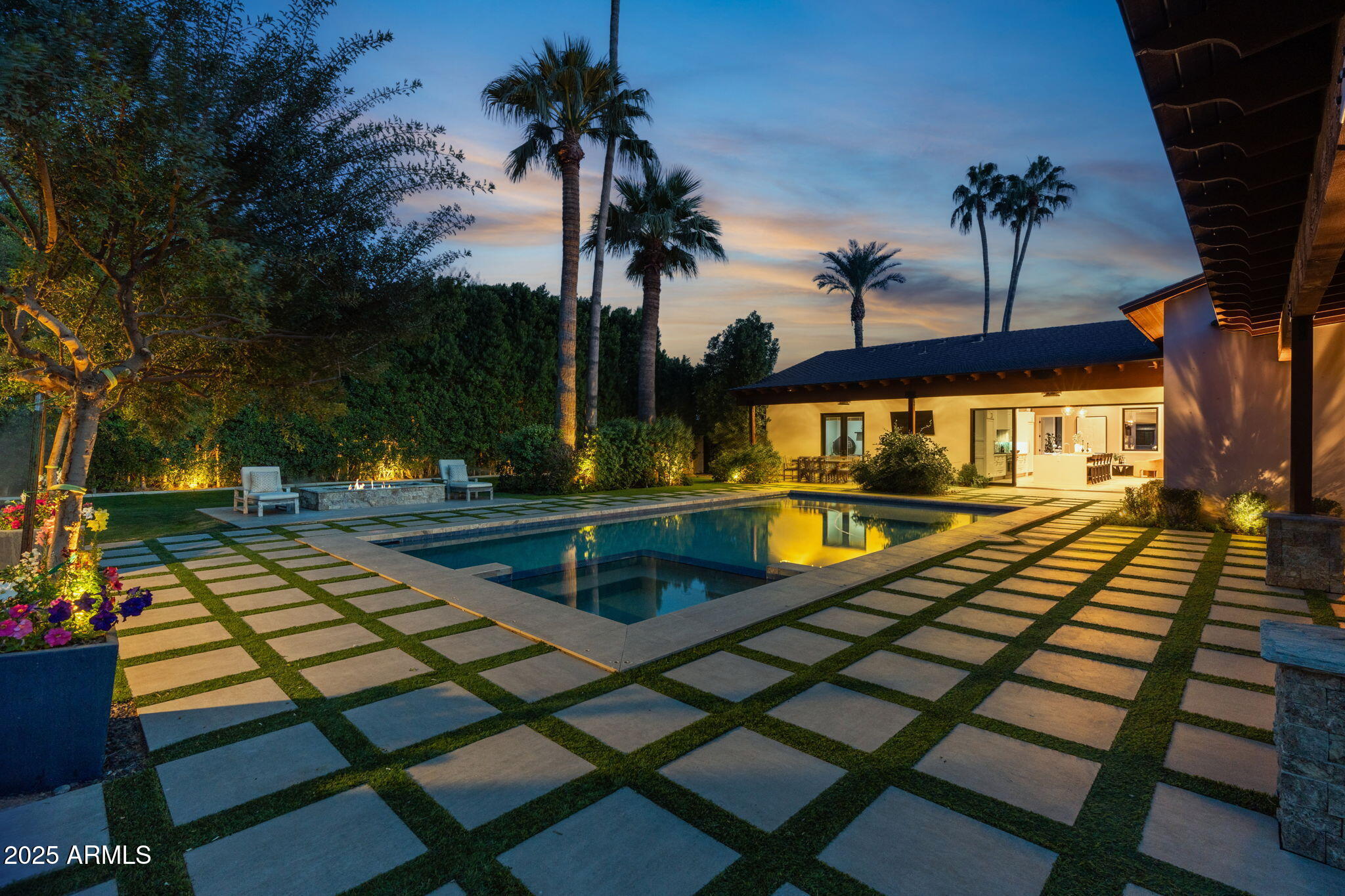 EL CUADRO ESTATES - Residential