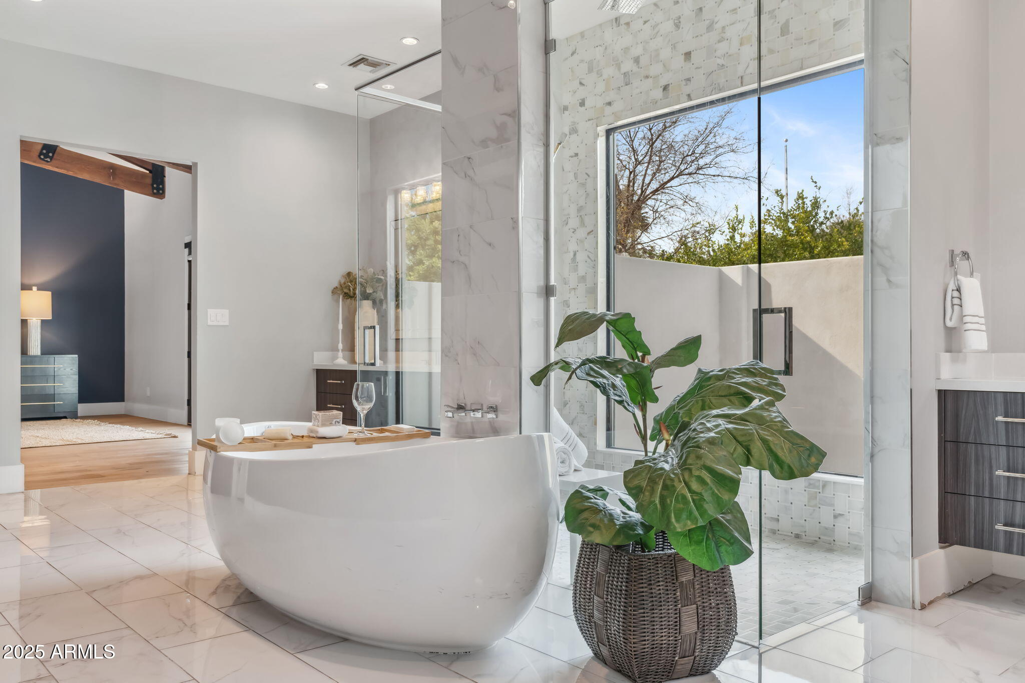 EL CUADRO ESTATES - Residential