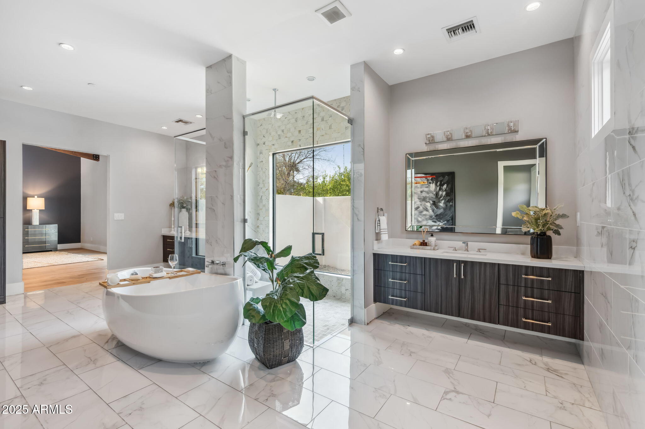 EL CUADRO ESTATES - Residential