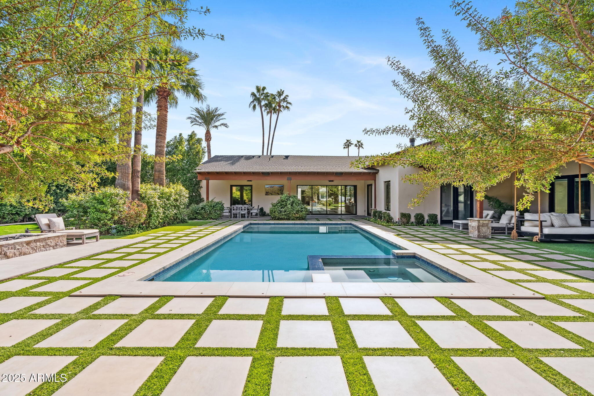 EL CUADRO ESTATES - Residential